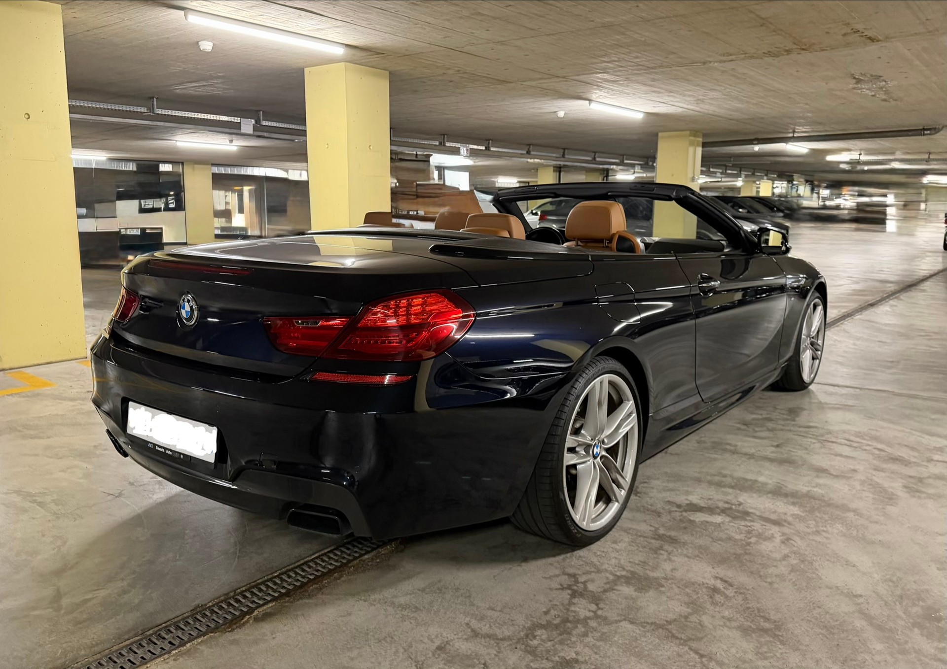 BMW 650i Cabrio xDrive-image-7