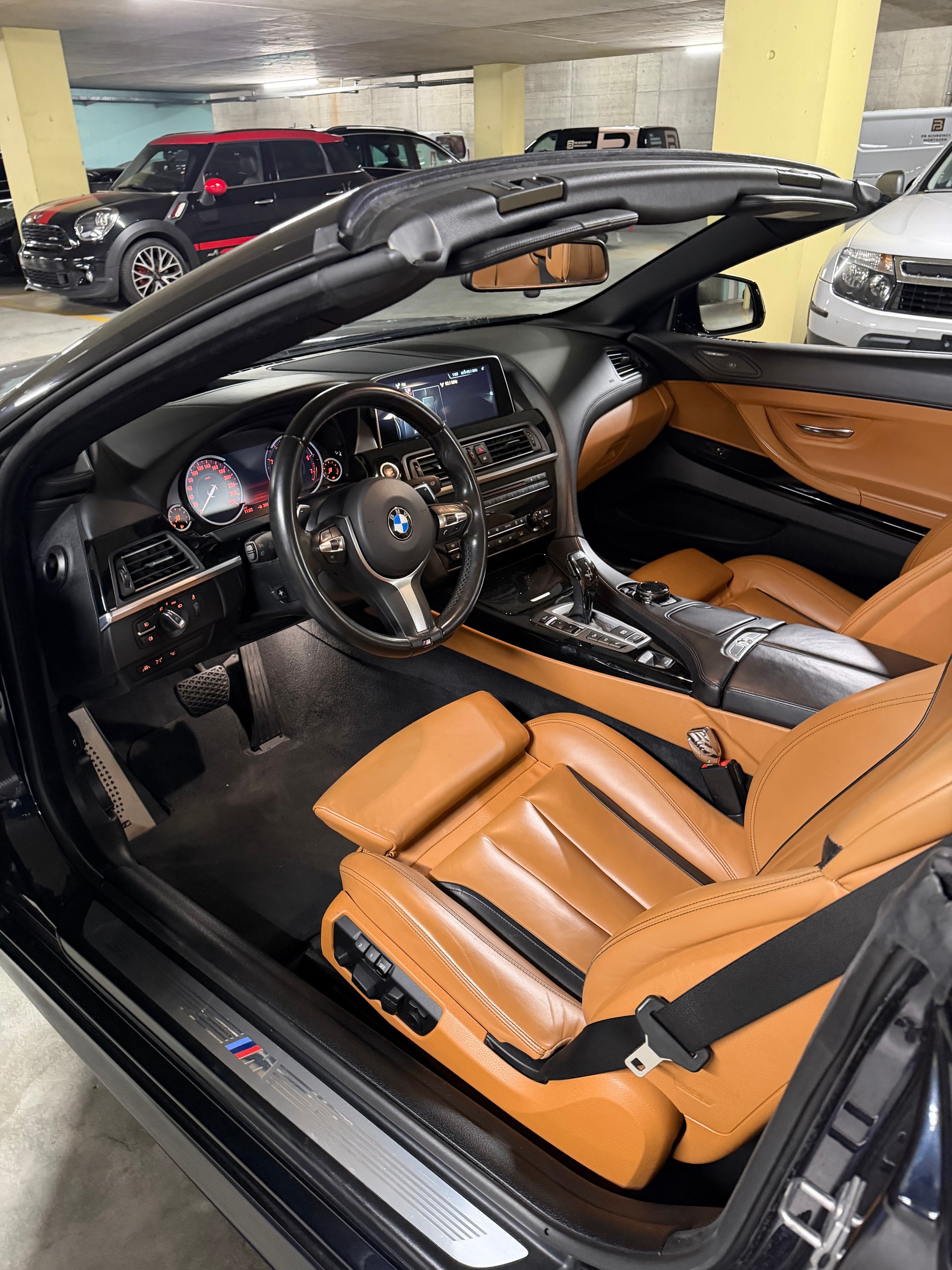 BMW 650i Cabrio xDrive-image-9