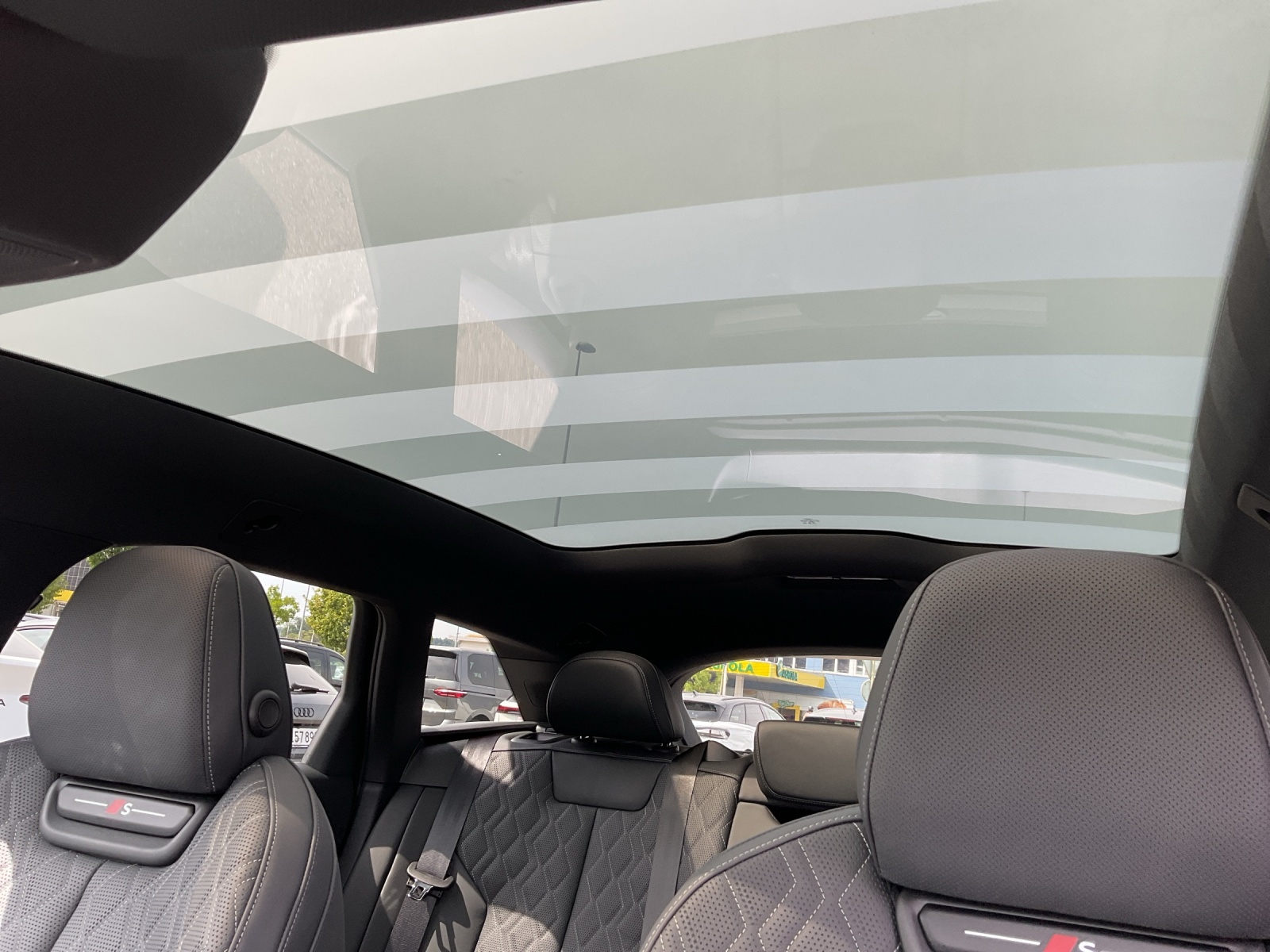 AUDI A6 Avant e-tron quattro-image-14