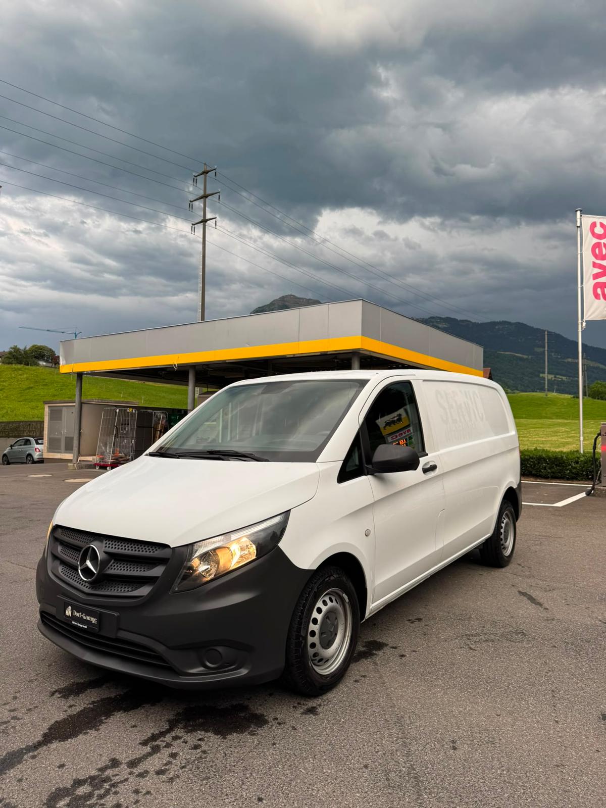 MERCEDES-BENZ Vito 111 CDI L Euro 5-image-1
