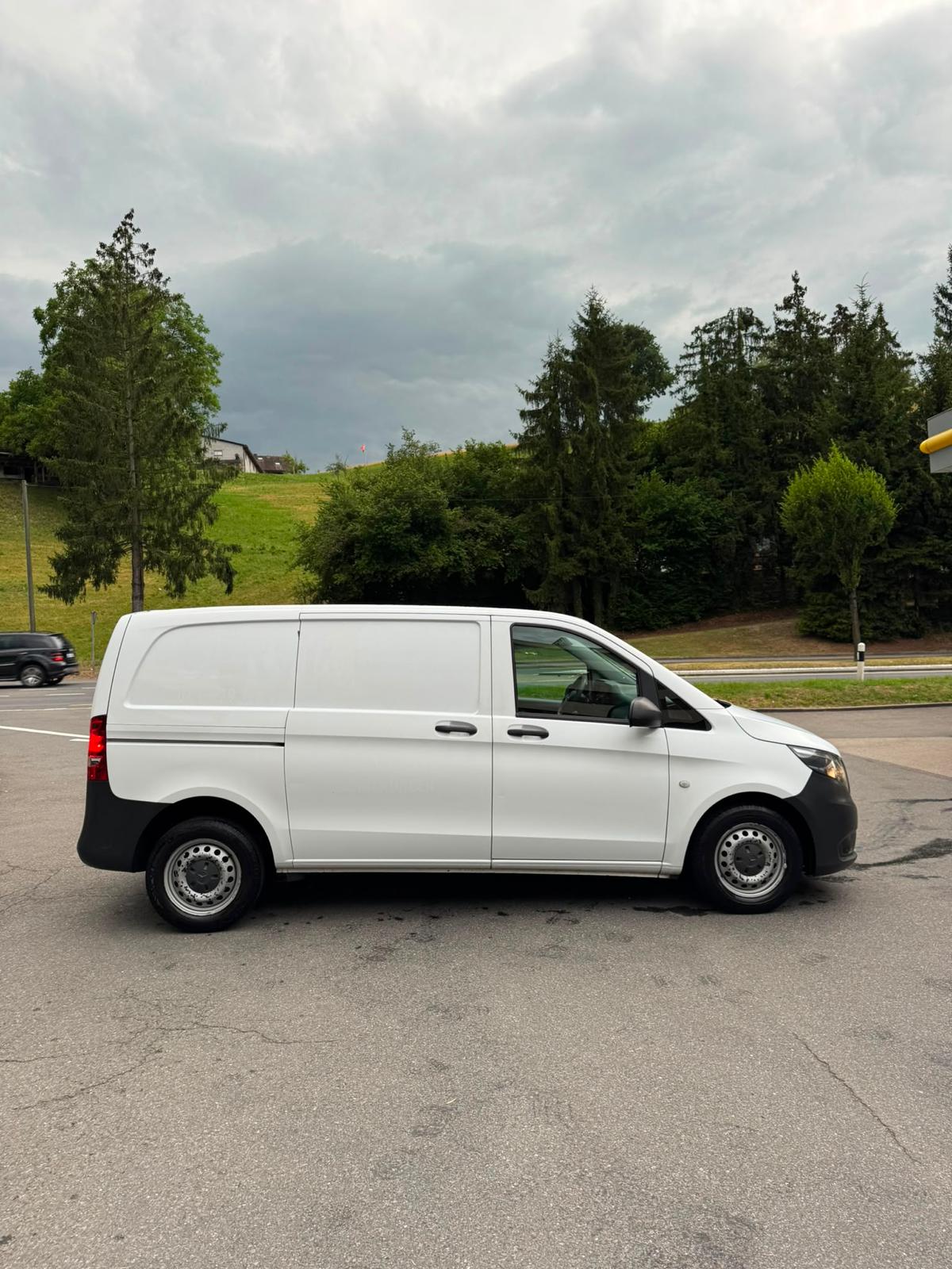 MERCEDES-BENZ Vito 111 CDI L Euro 5-image-4