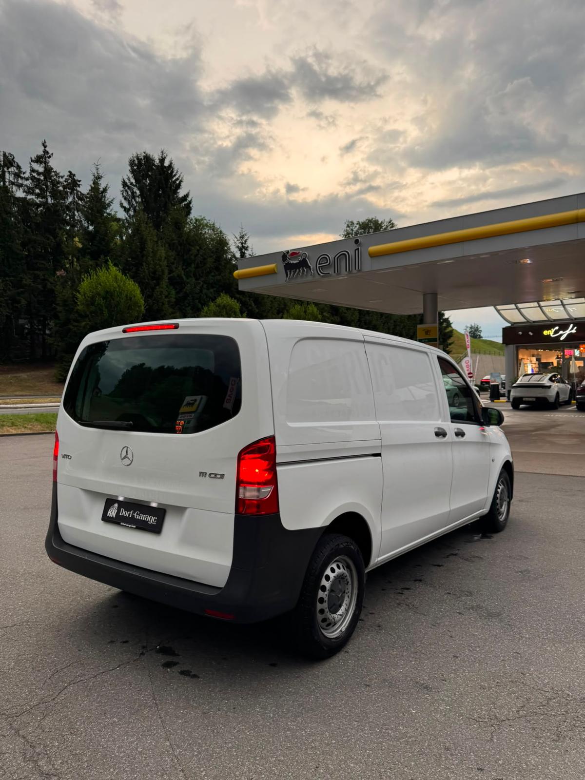 MERCEDES-BENZ Vito 111 CDI L Euro 5-image-2
