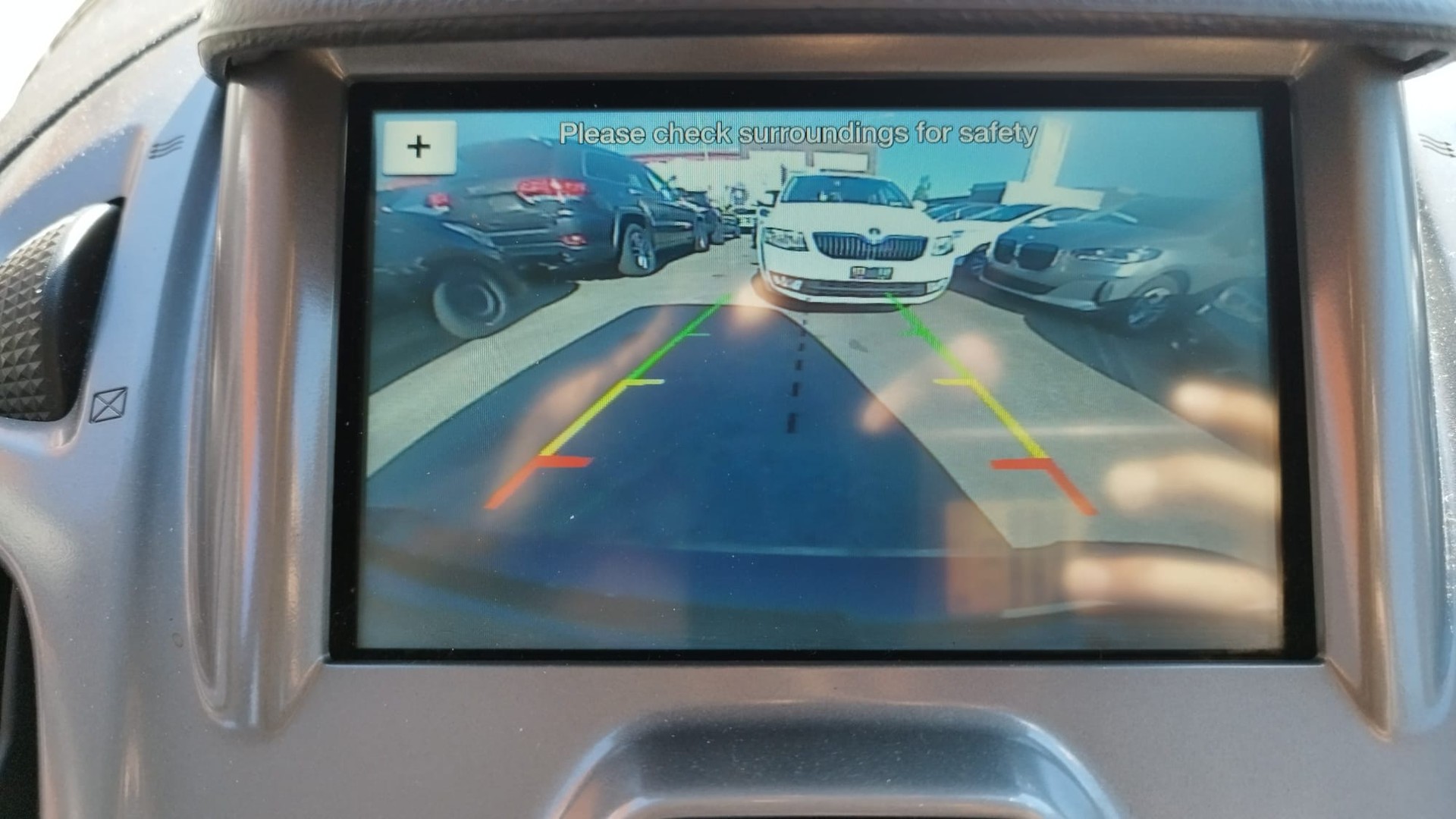 FORD Tourneo Connect 1.5 TDCi Trend Powershift-image-15