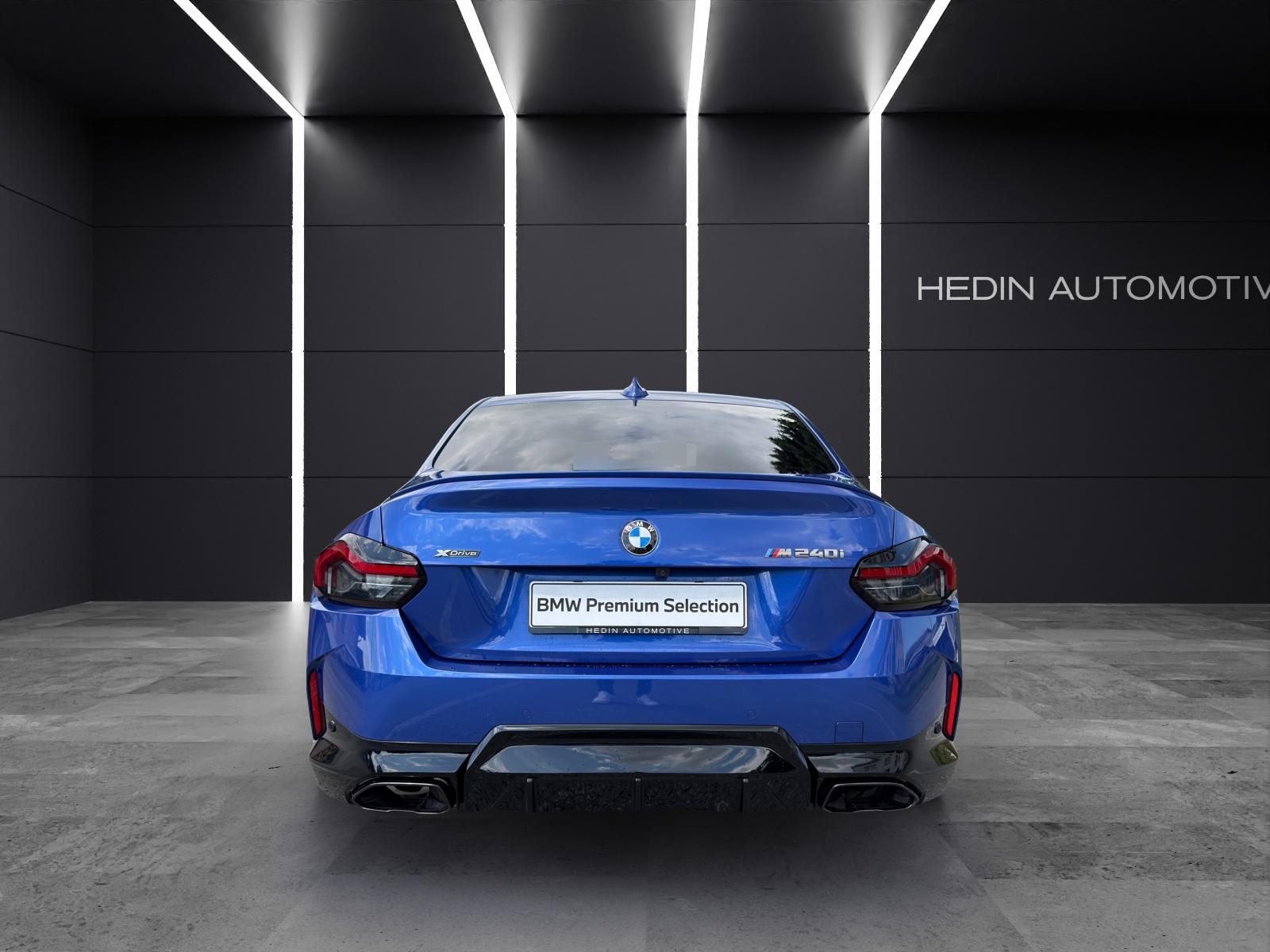 BMW M240i xDrive Coupé-image-4