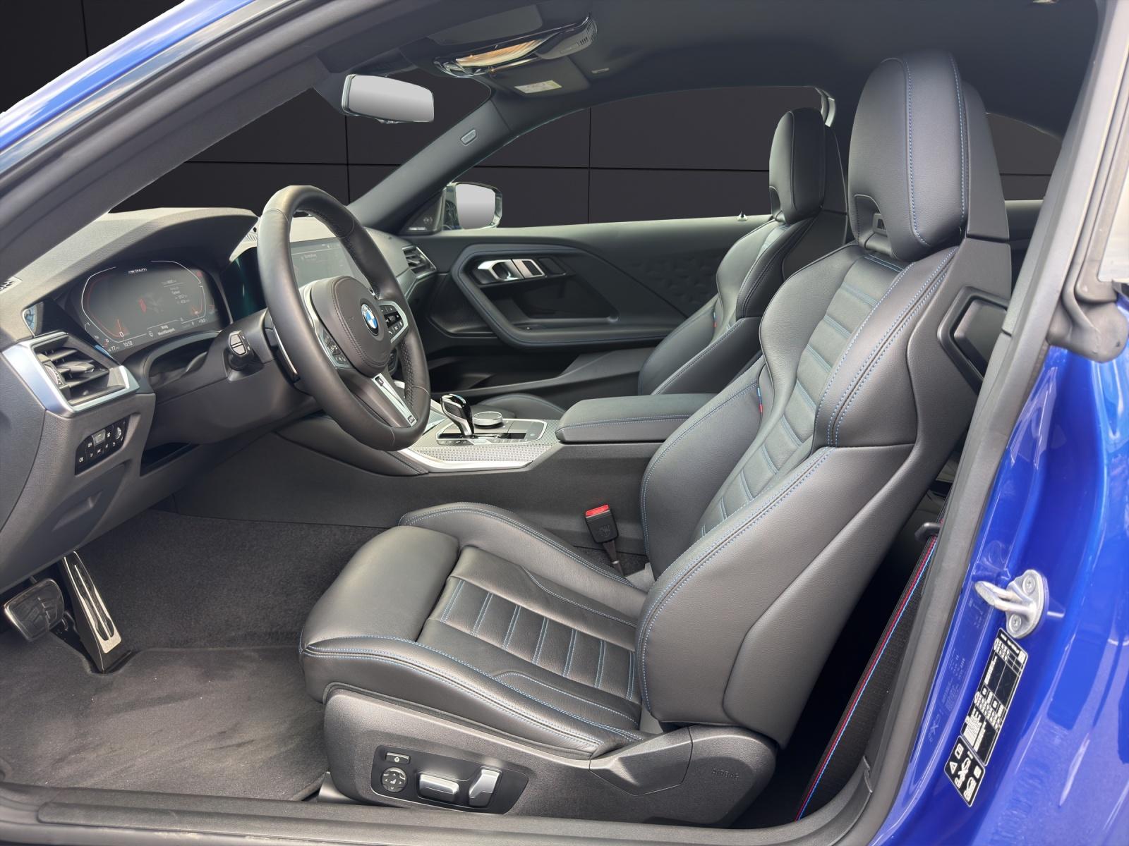BMW M240i xDrive Coupé-image-9