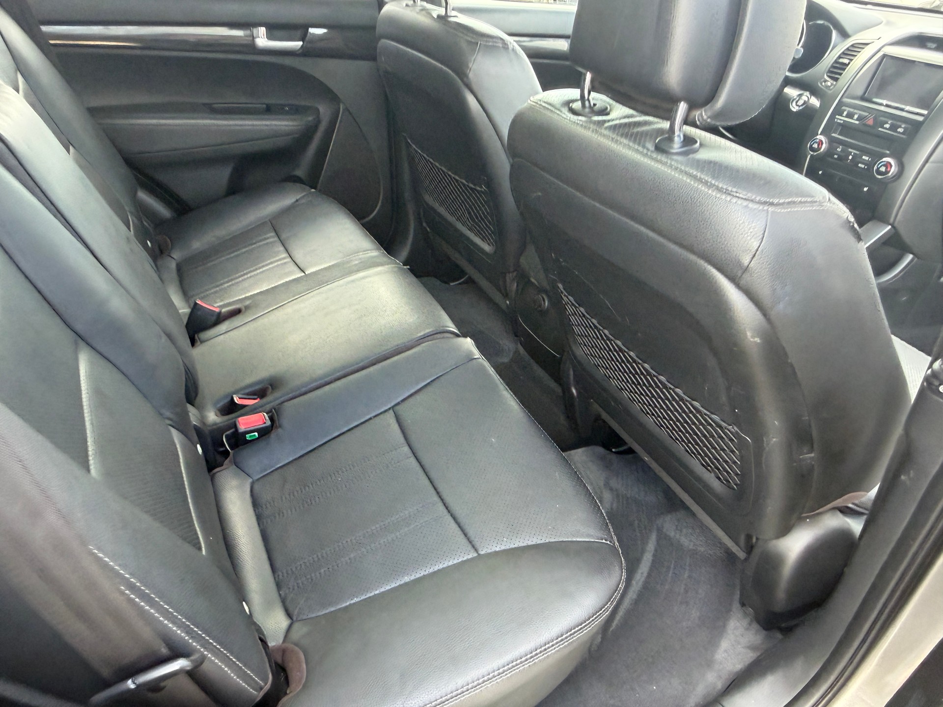 KIA Sorento 2.2 CRDI Trend Automatic-image-7