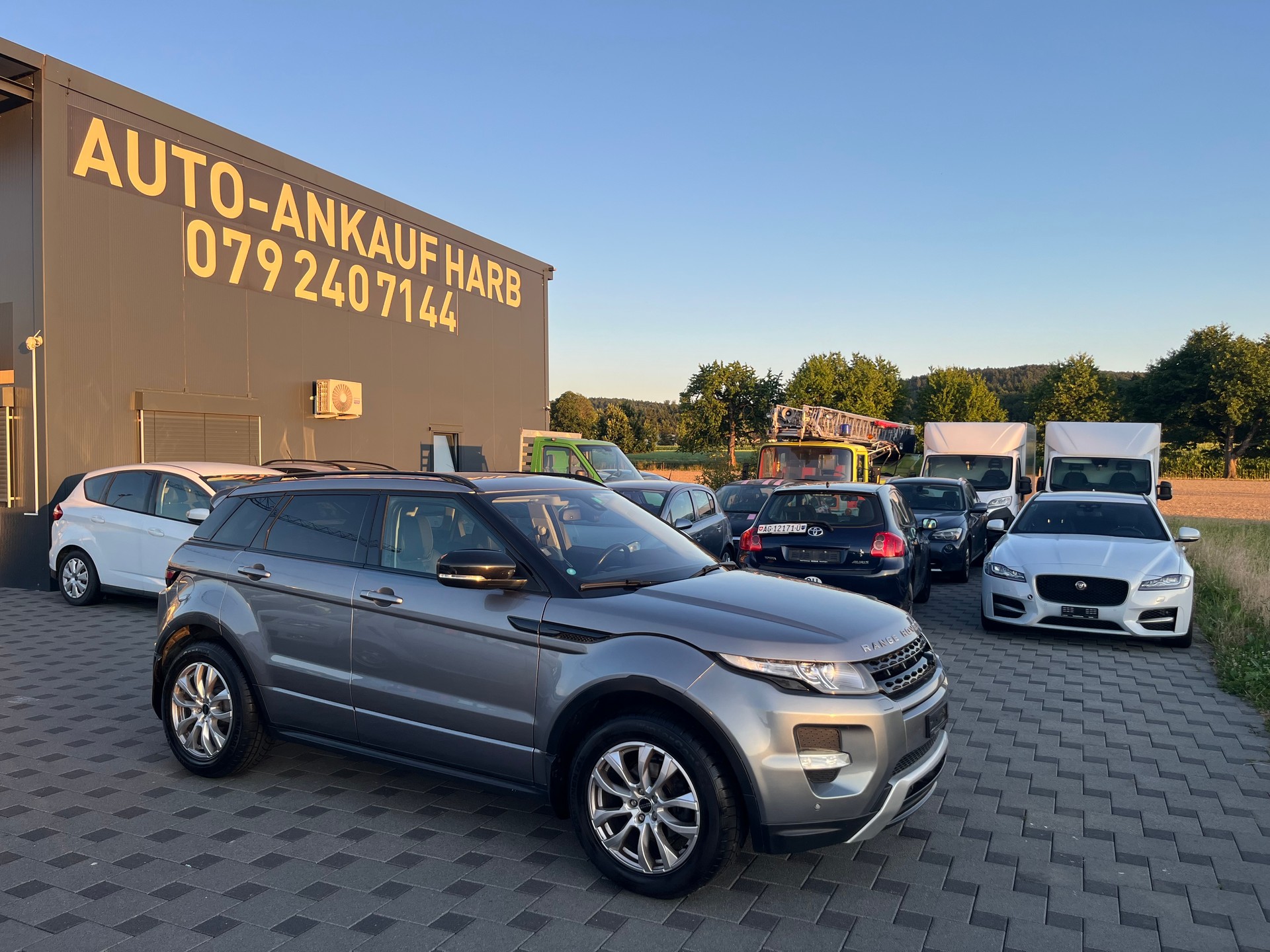 LAND ROVER Range Rover Evoque 2.0 Si4 Pure AT6-image-0