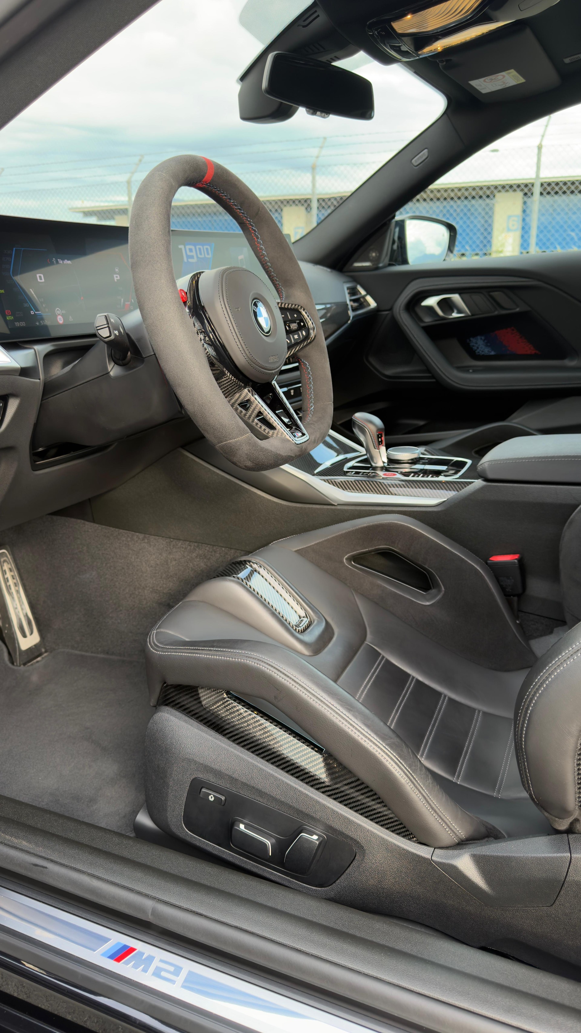 BMW M2 Steptronic LCI / Carbon Schalensitze-image-3