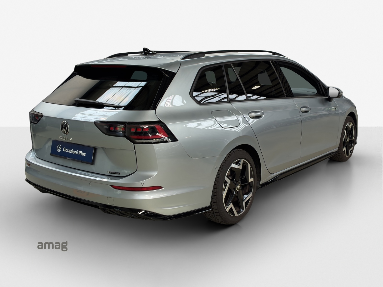 VW Golf Variant 2.0 TSI R-Line DSG 4 Motion-image-4