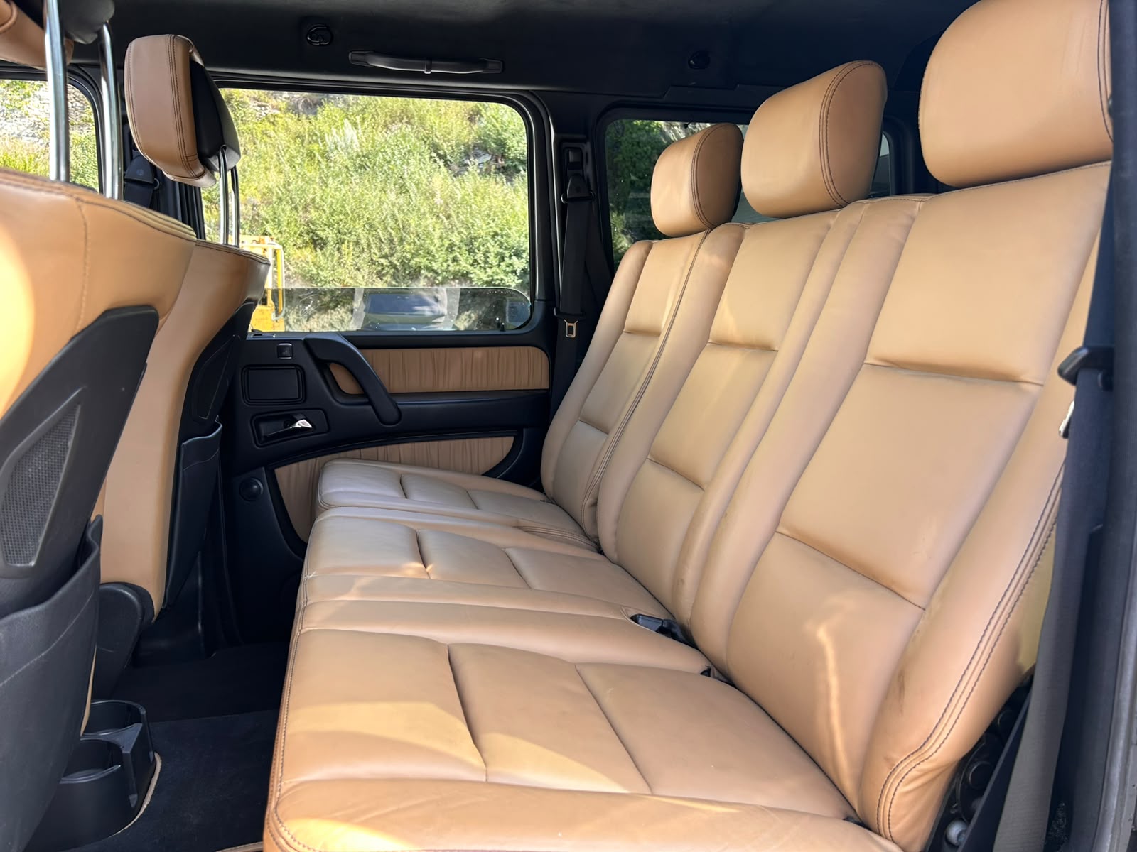 MERCEDES-BENZ G 500-image-8