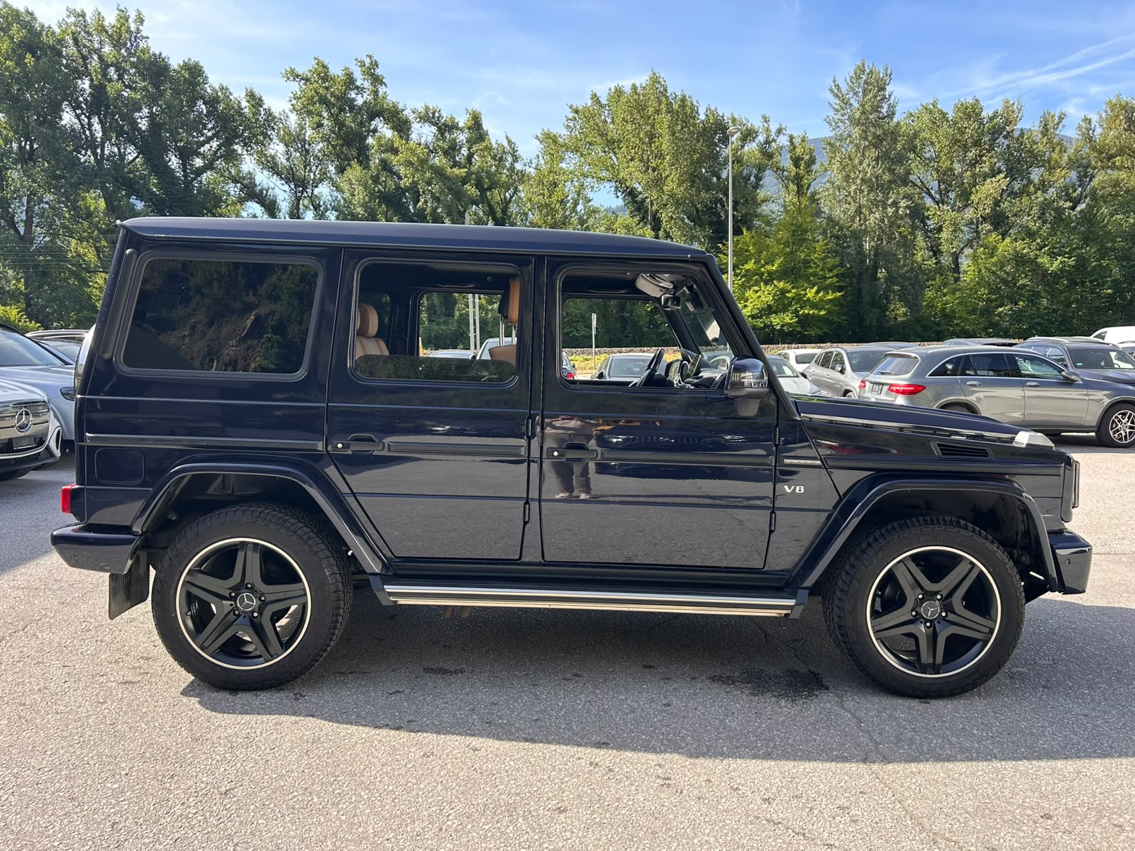 MERCEDES-BENZ G 500-showroom-element-3