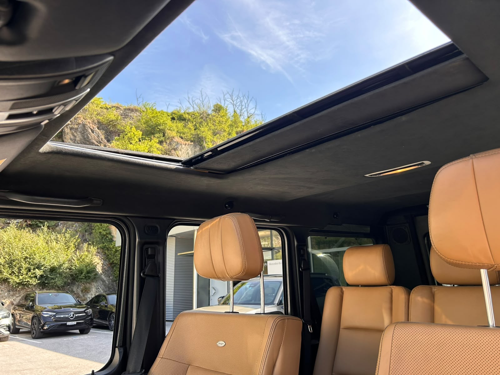 MERCEDES-BENZ G 500-image-9
