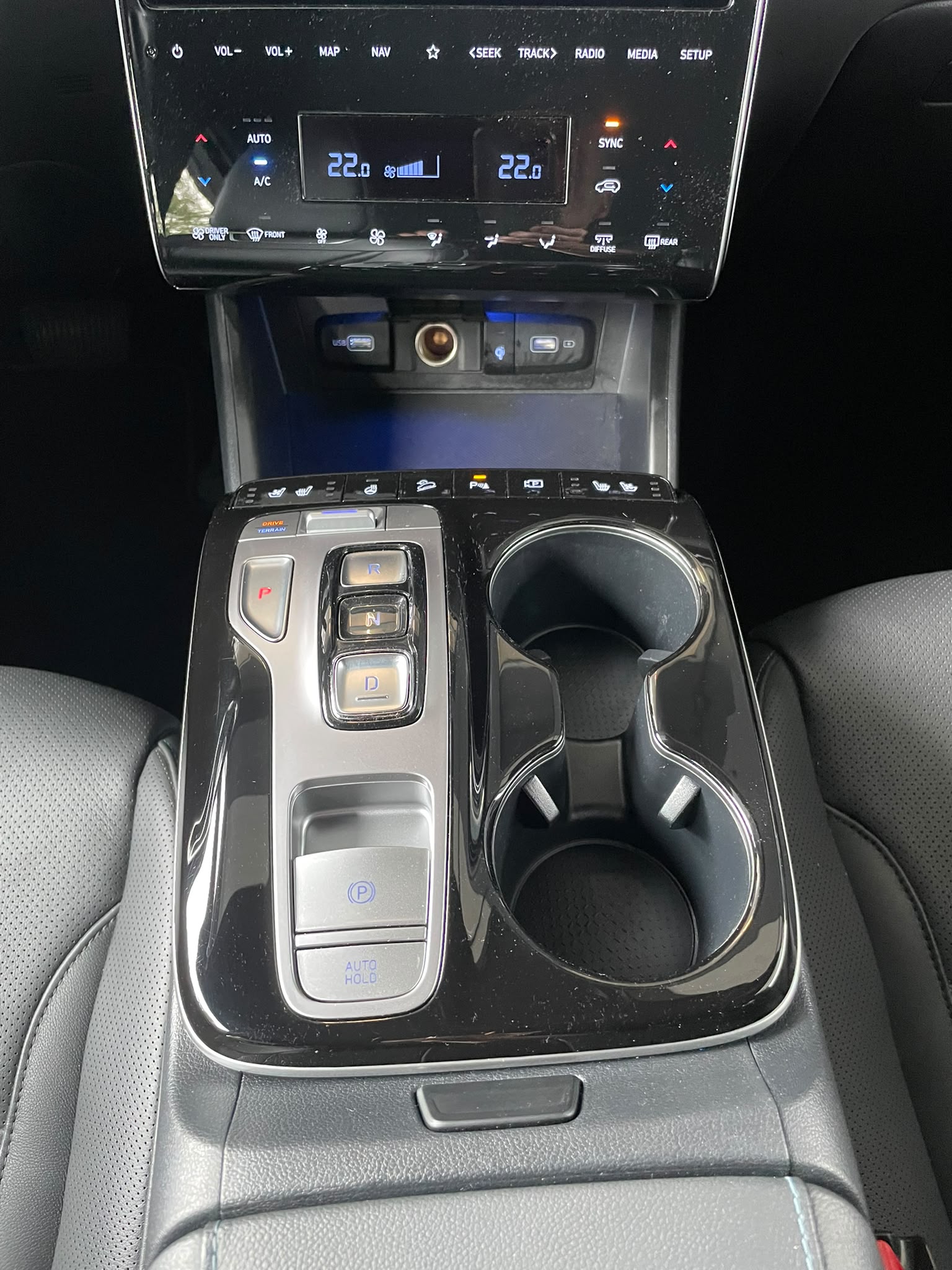 HYUNDAI Tucson 1.6 T-GDi HEV Origo 4WD-image-10
