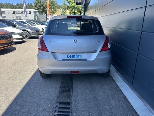 SUZUKI Swift 1.2i 16V Unico 4x4-image-4