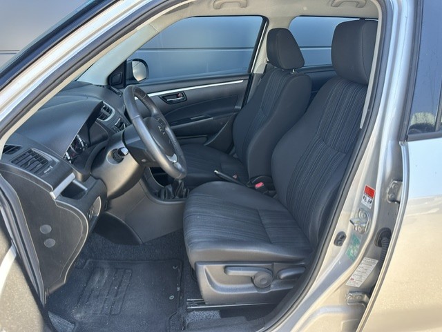 SUZUKI Swift 1.2i 16V Unico 4x4-image-7