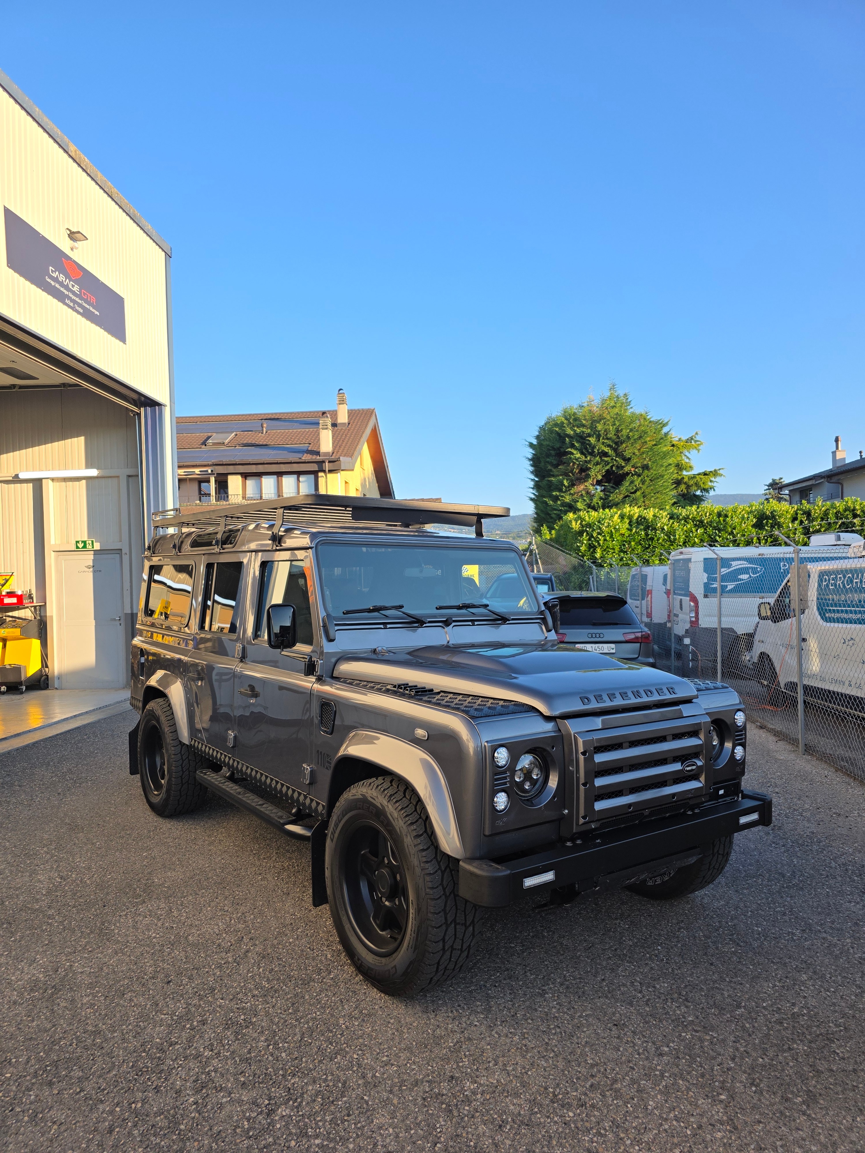 Car photo