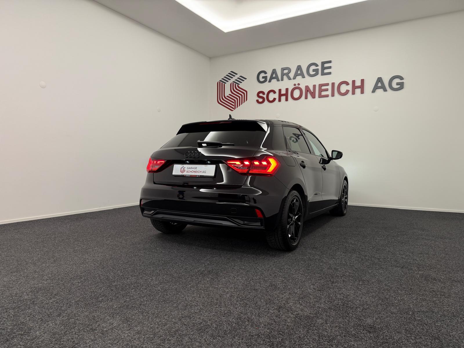AUDI A1 Sportback 1.5 35 TFSI Advanced S-Tronic-image-4
