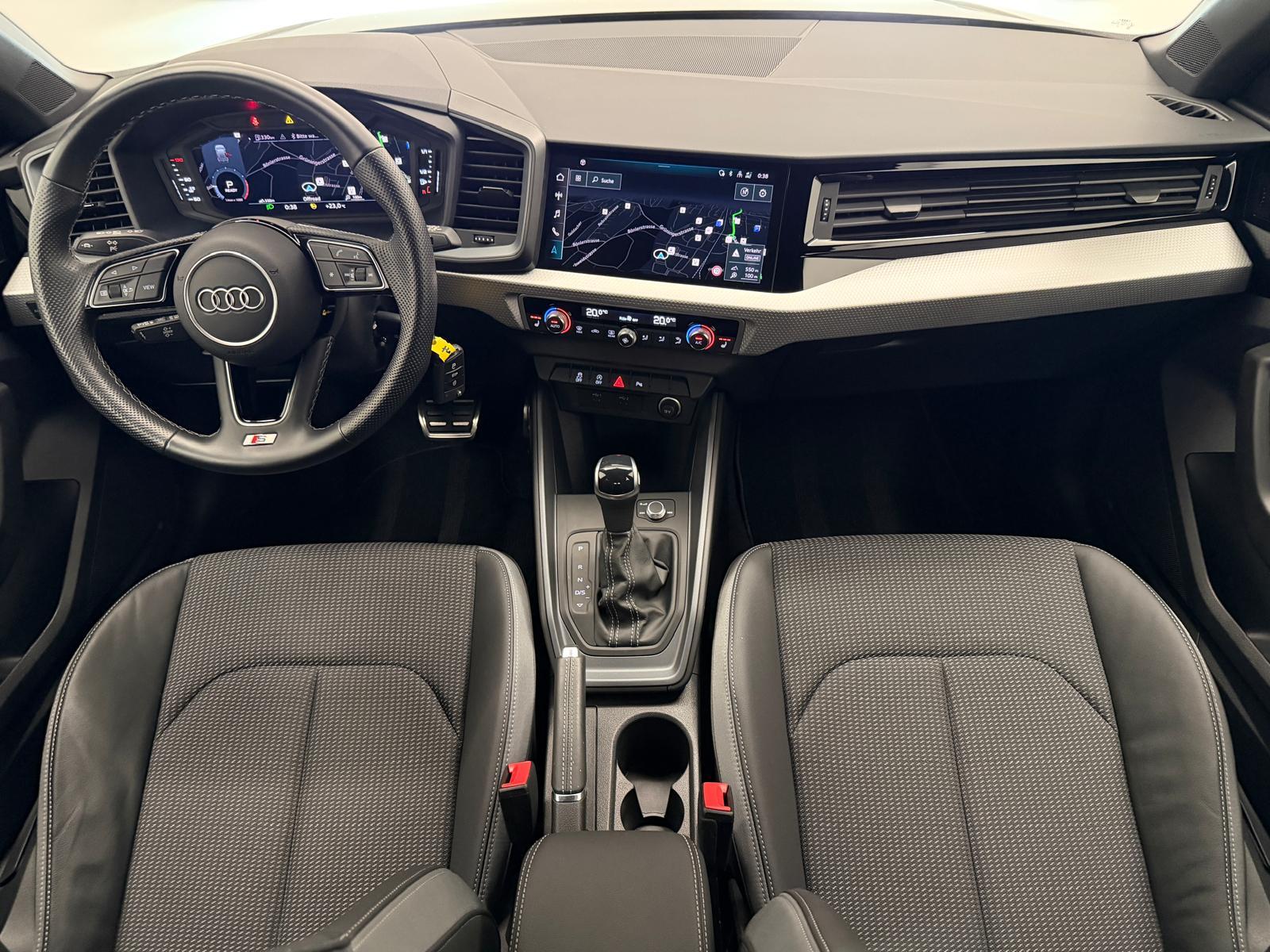 AUDI A1 Sportback 1.5 35 TFSI Advanced S-Tronic-image-13