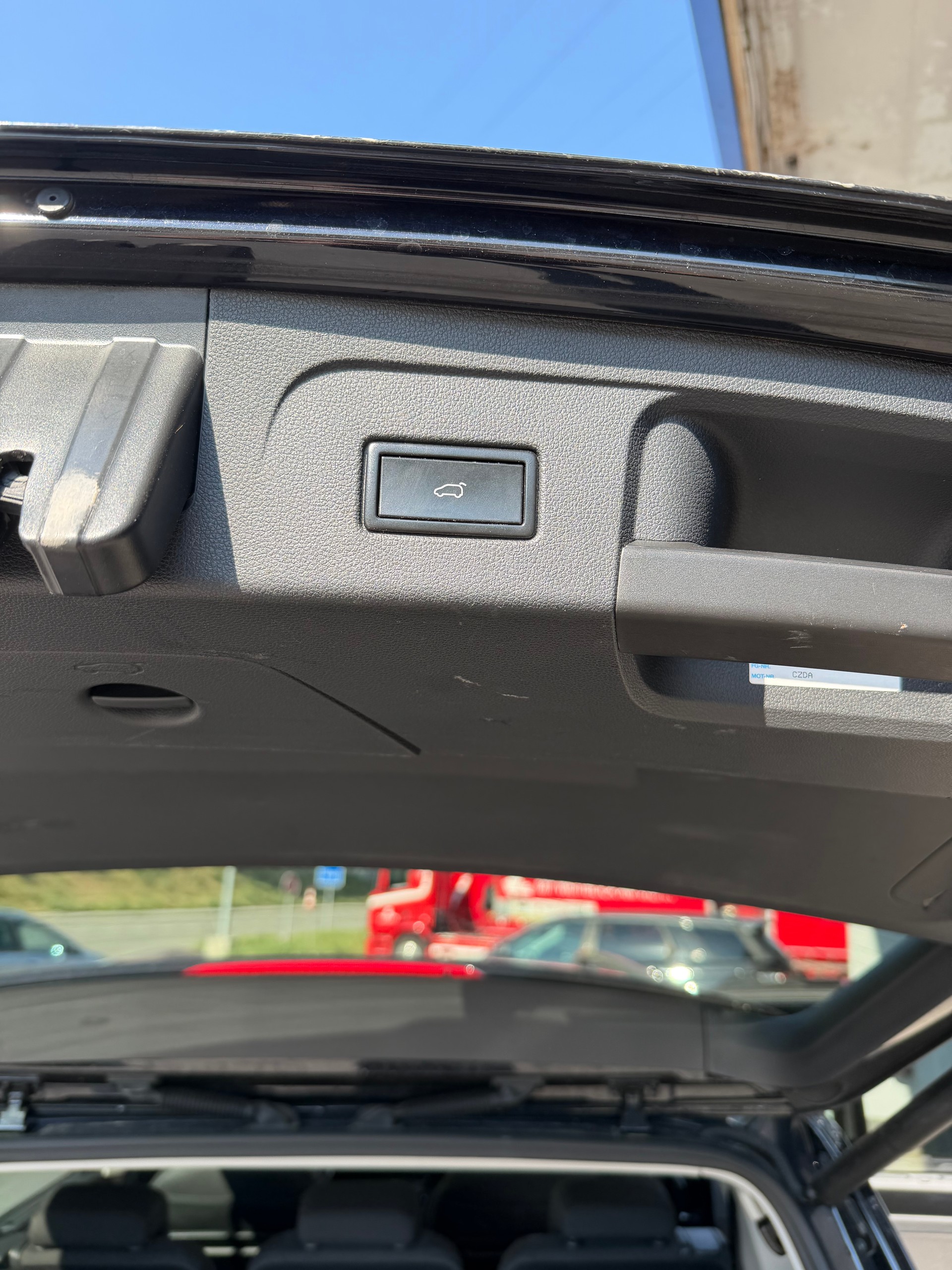 VW Touran 1.4 TSI BlueMotion Technology Highline-image-9