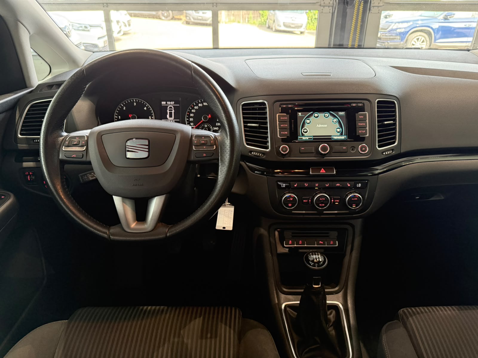 SEAT Alhambra 2.0 TDI E_Ecomotive Style-image-12