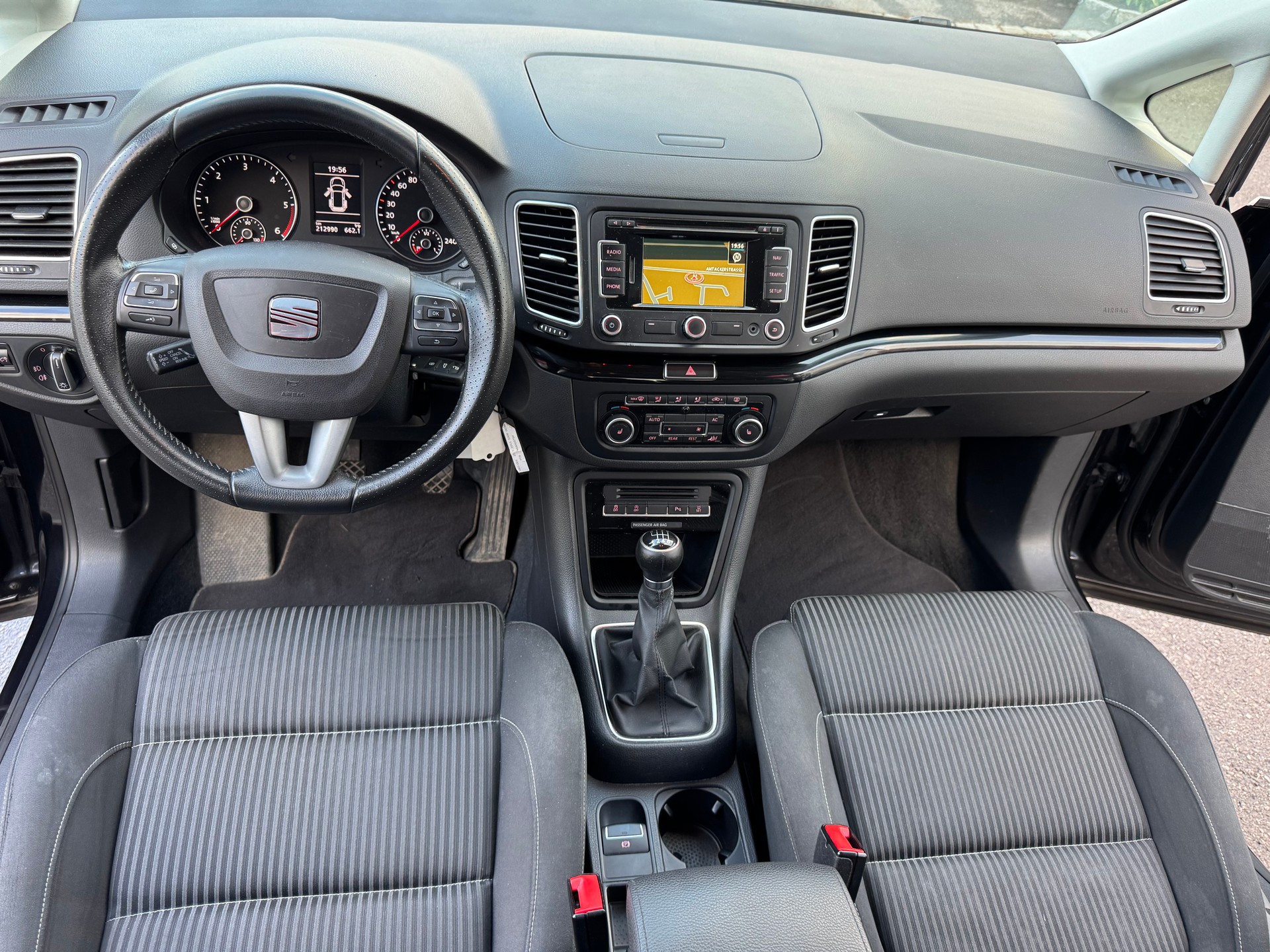 SEAT Alhambra 2.0 TDI Style 4x4-image-15