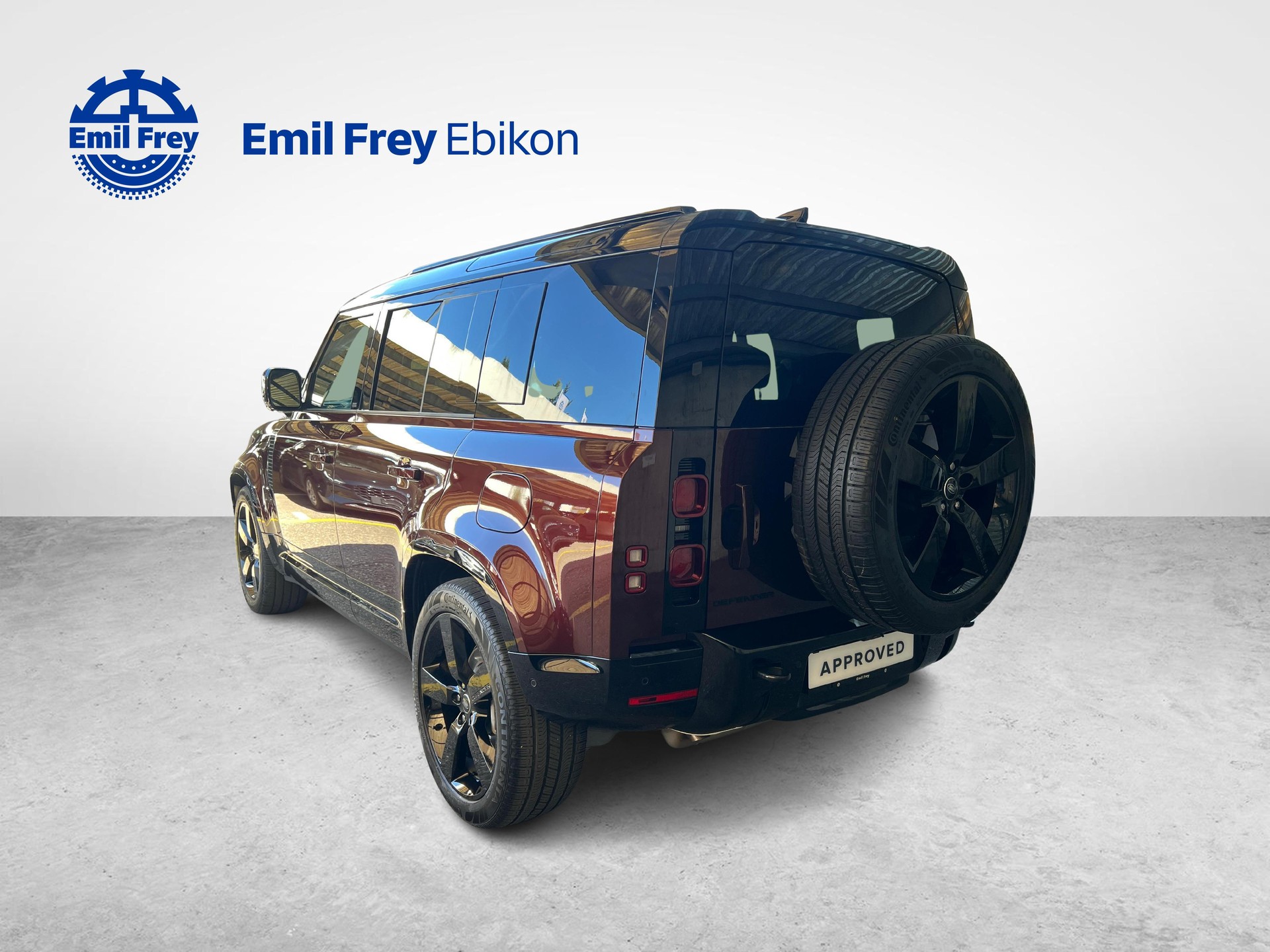 LAND ROVER Defender 110 2.0 P300e Sedona Edition-image-2