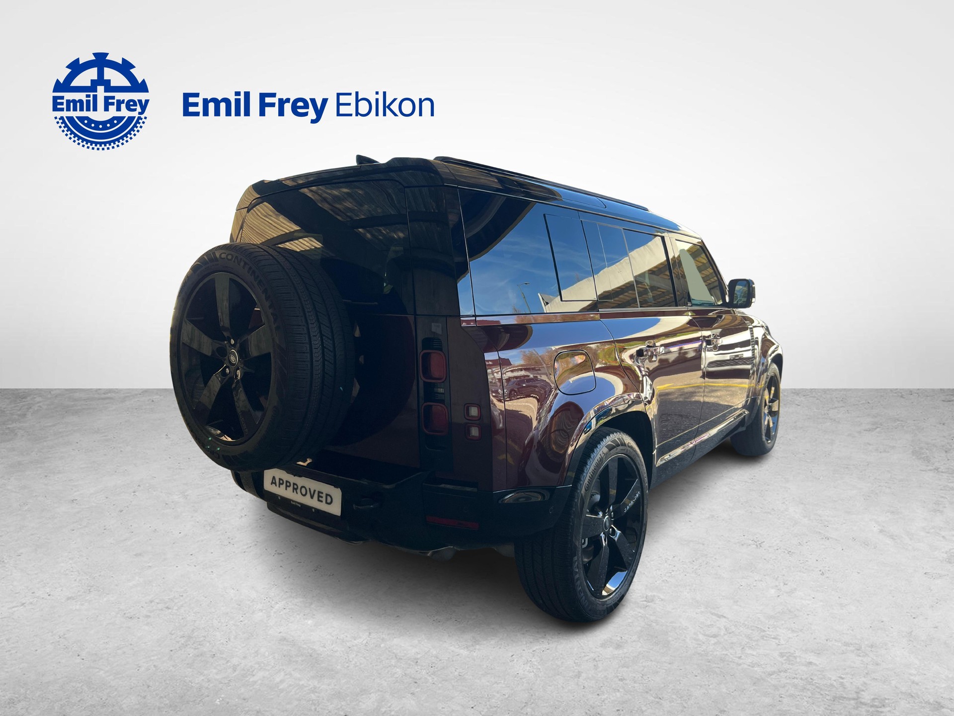 LAND ROVER Defender 110 2.0 P300e Sedona Edition-image-4