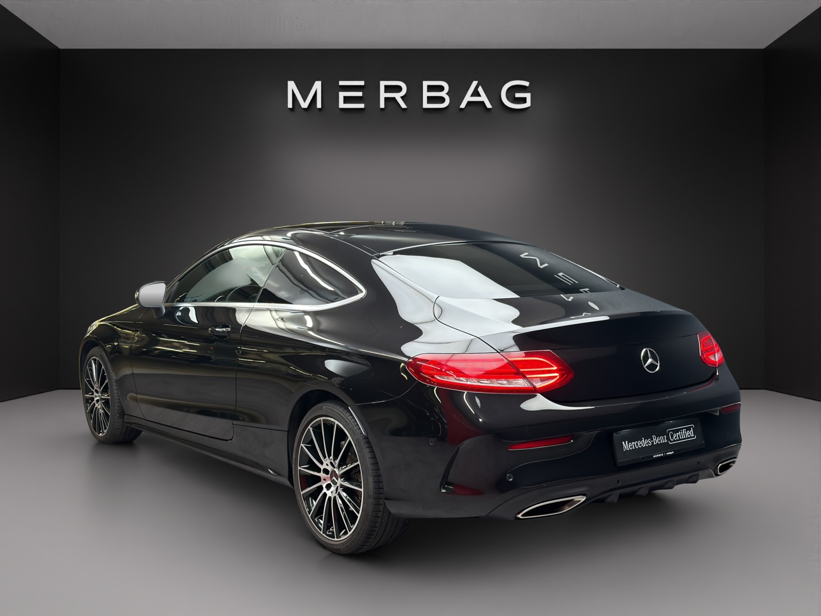 MERCEDES-BENZ C 400 AMG Line 4Matic-image-3