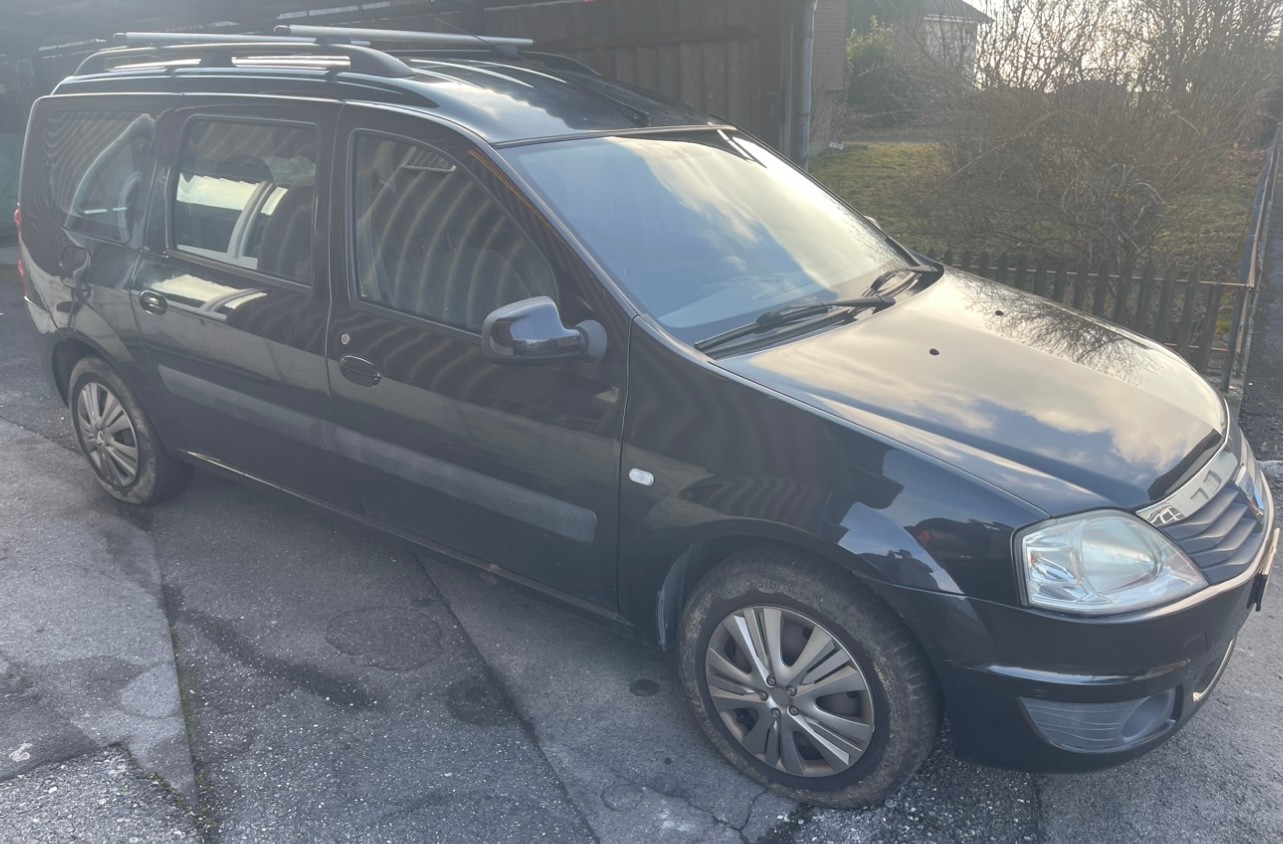 DACIA Logan 1.5 dCi Lauréate-image-1