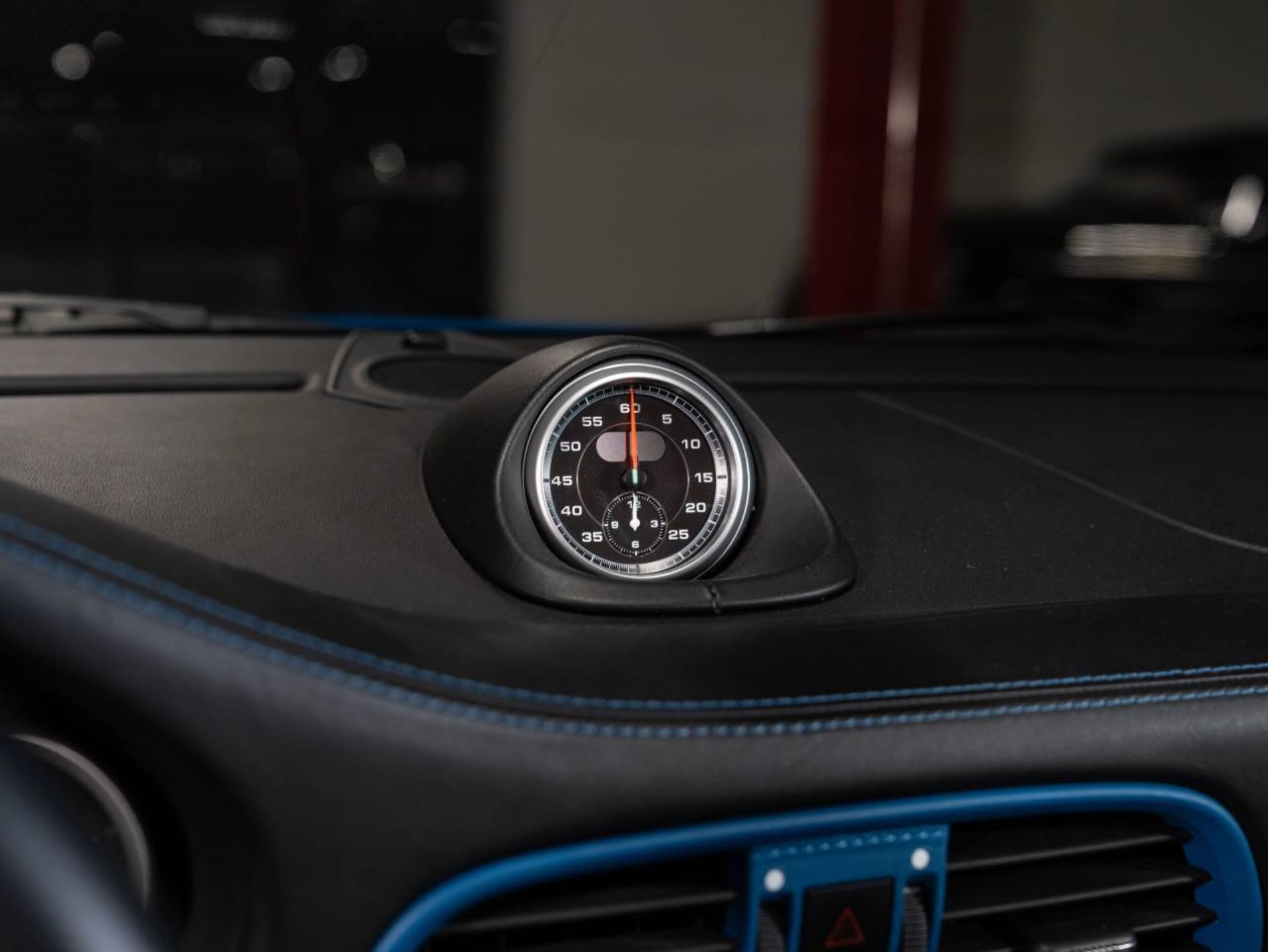 PORSCHE 911 Speedster-image-15