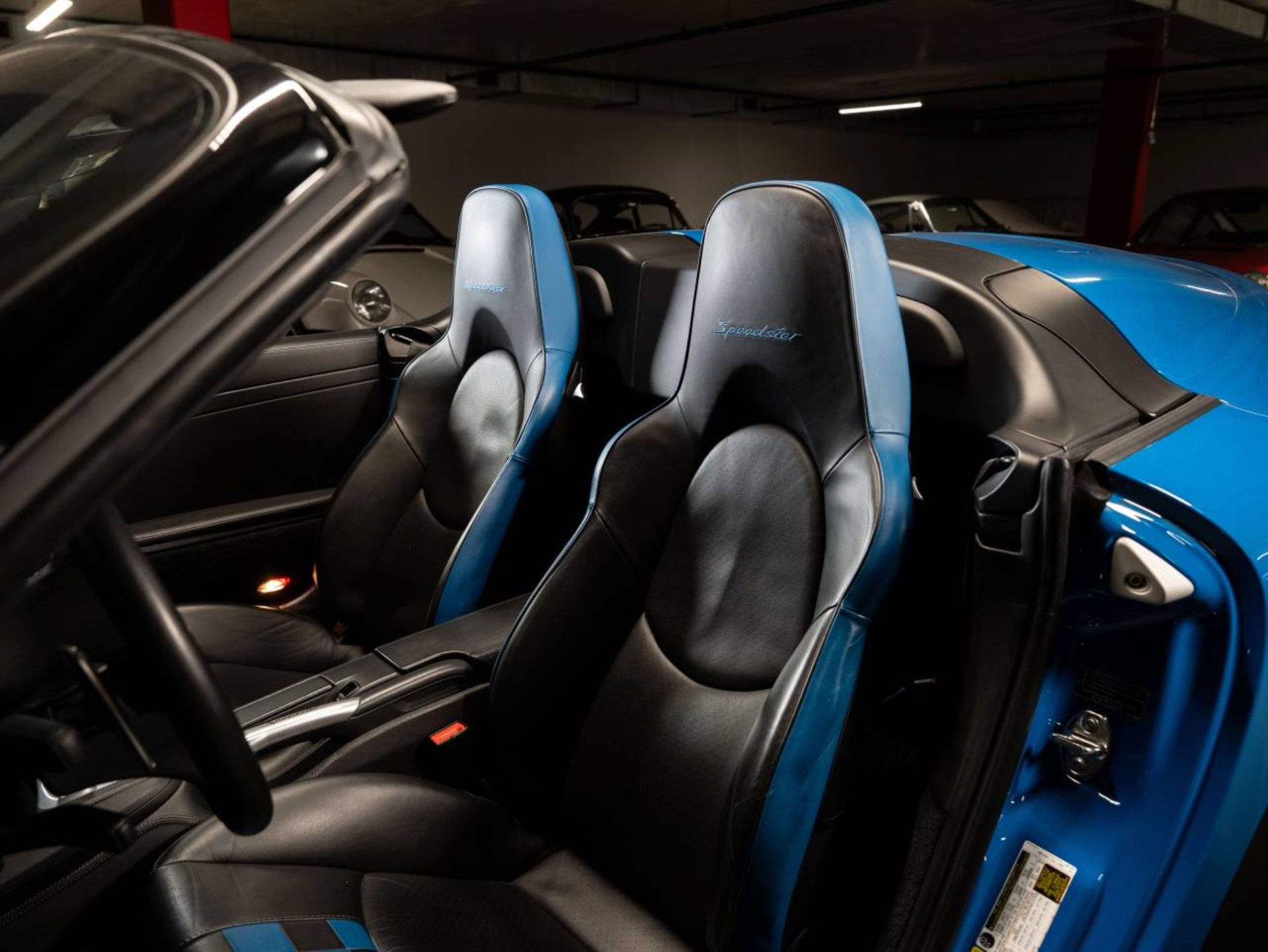 PORSCHE 911 Speedster-image-4