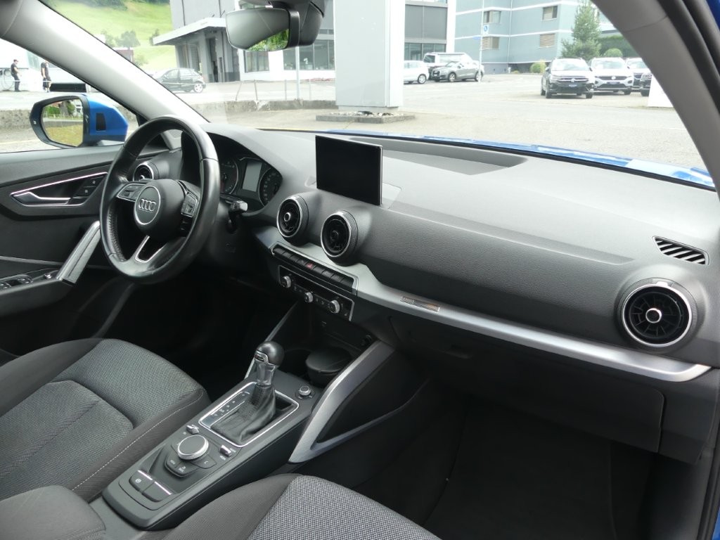 AUDI Q2 1.4 TFSI sport S-tronic-image-8