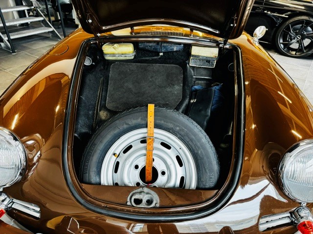 PORSCHE C-image-4