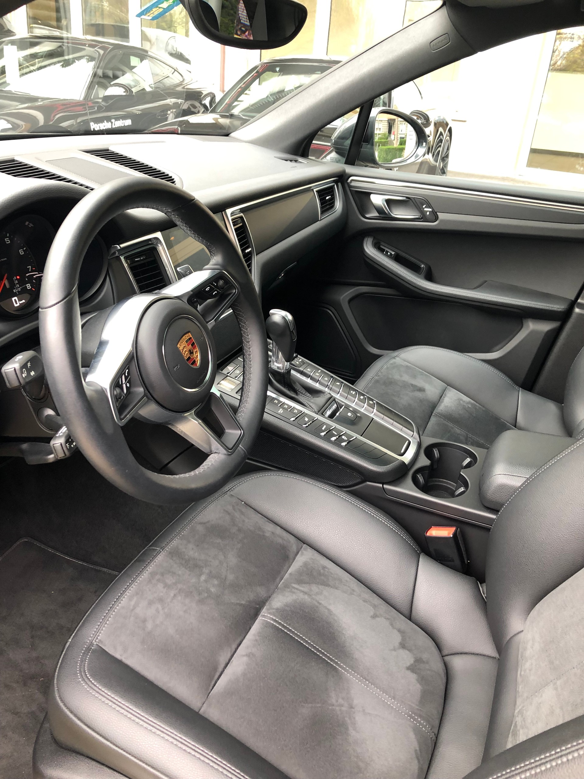 PORSCHE 2.0-image-4