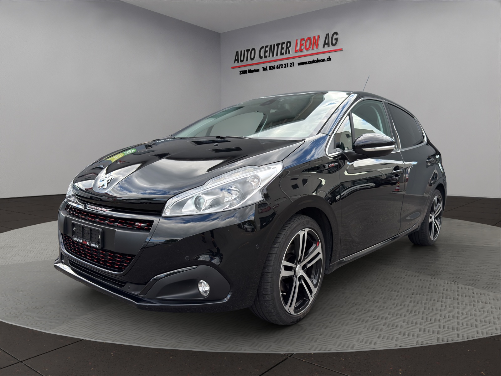 PEUGEOT 208 1.2 PureTech GT Line-showroom-element-1