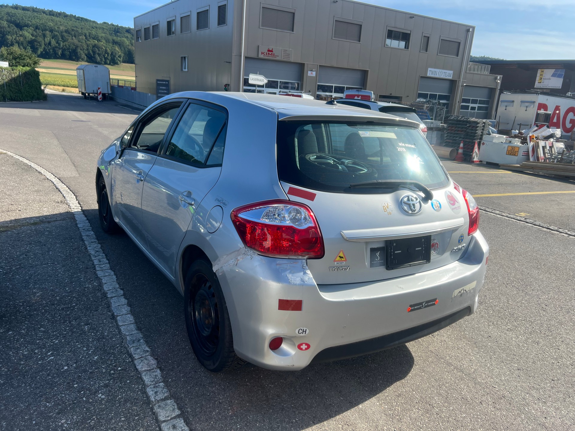 TOYOTA Auris 1.6 Linea Sol-image-4