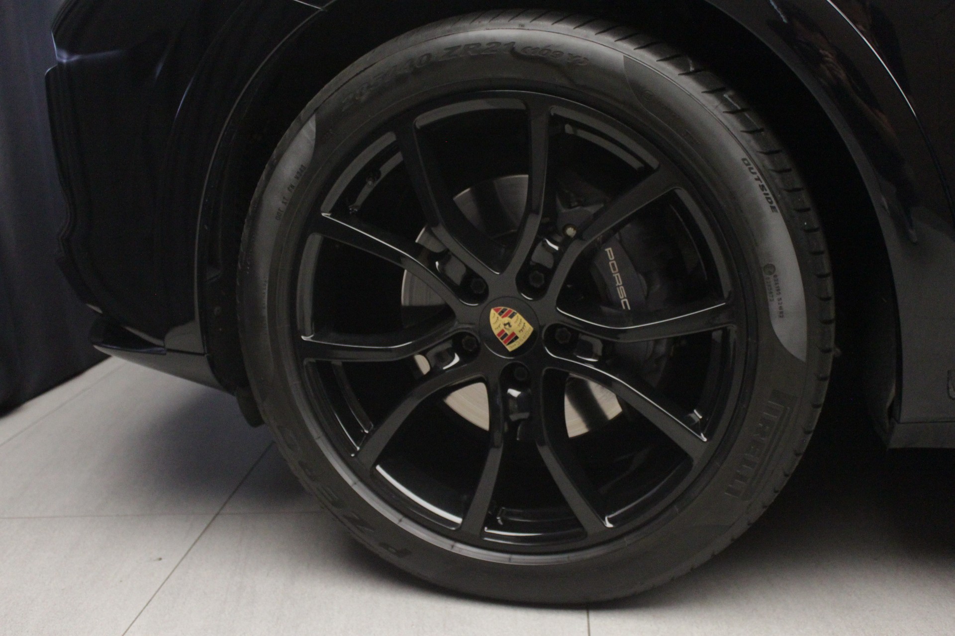 PORSCHE Cayenne E-Hybrid-image-23