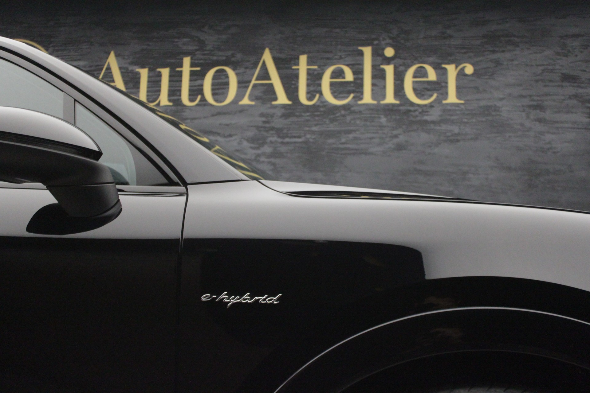 PORSCHE Cayenne E-Hybrid-image-6