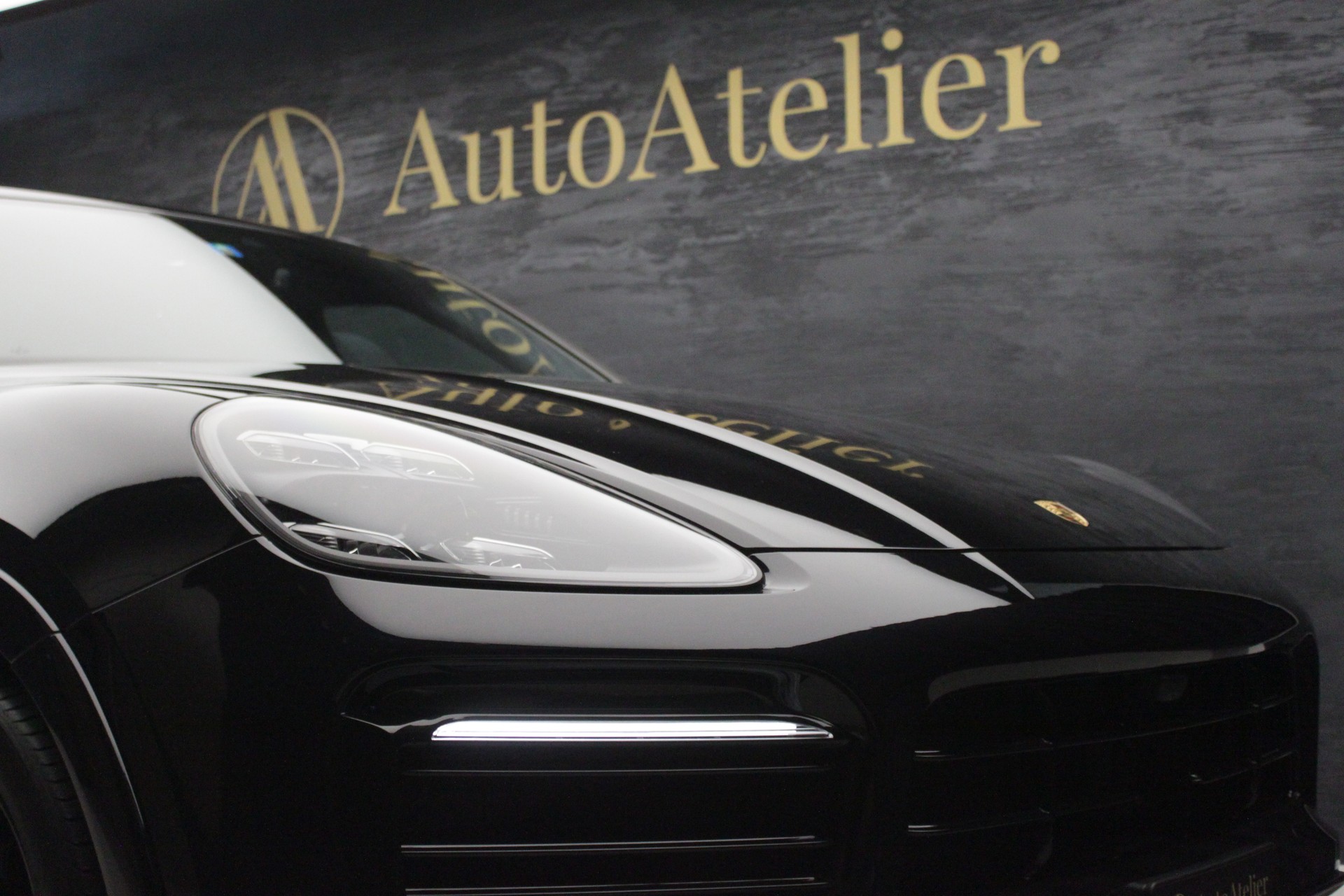 PORSCHE Cayenne E-Hybrid-image-5