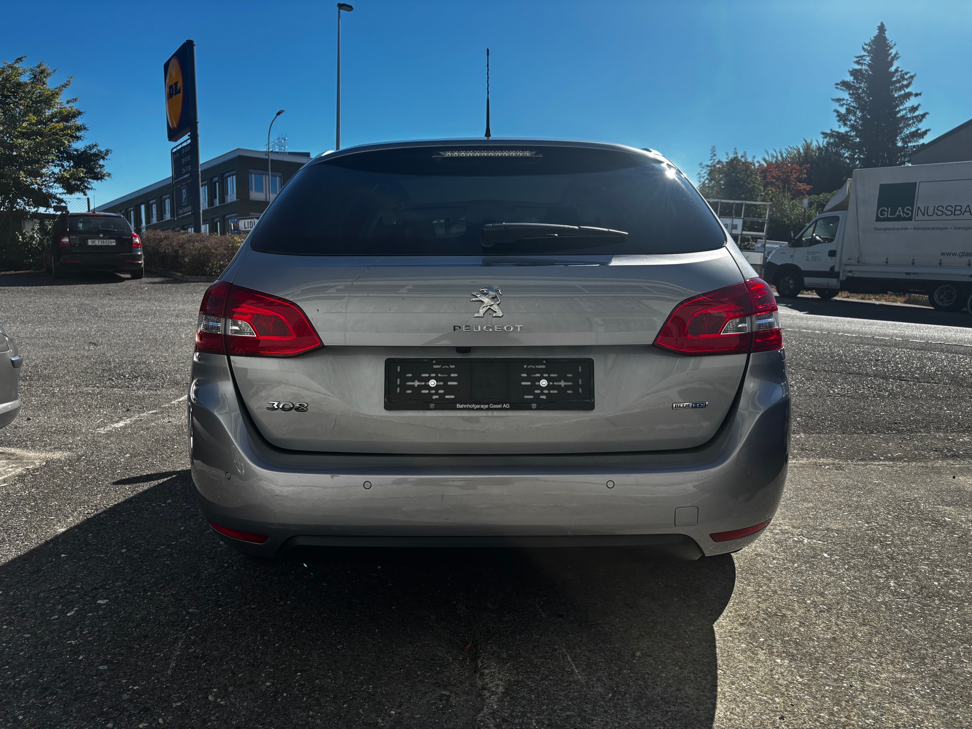 PEUGEOT 308 SW 2.0 BlueHDI Féline Automatic-image-4