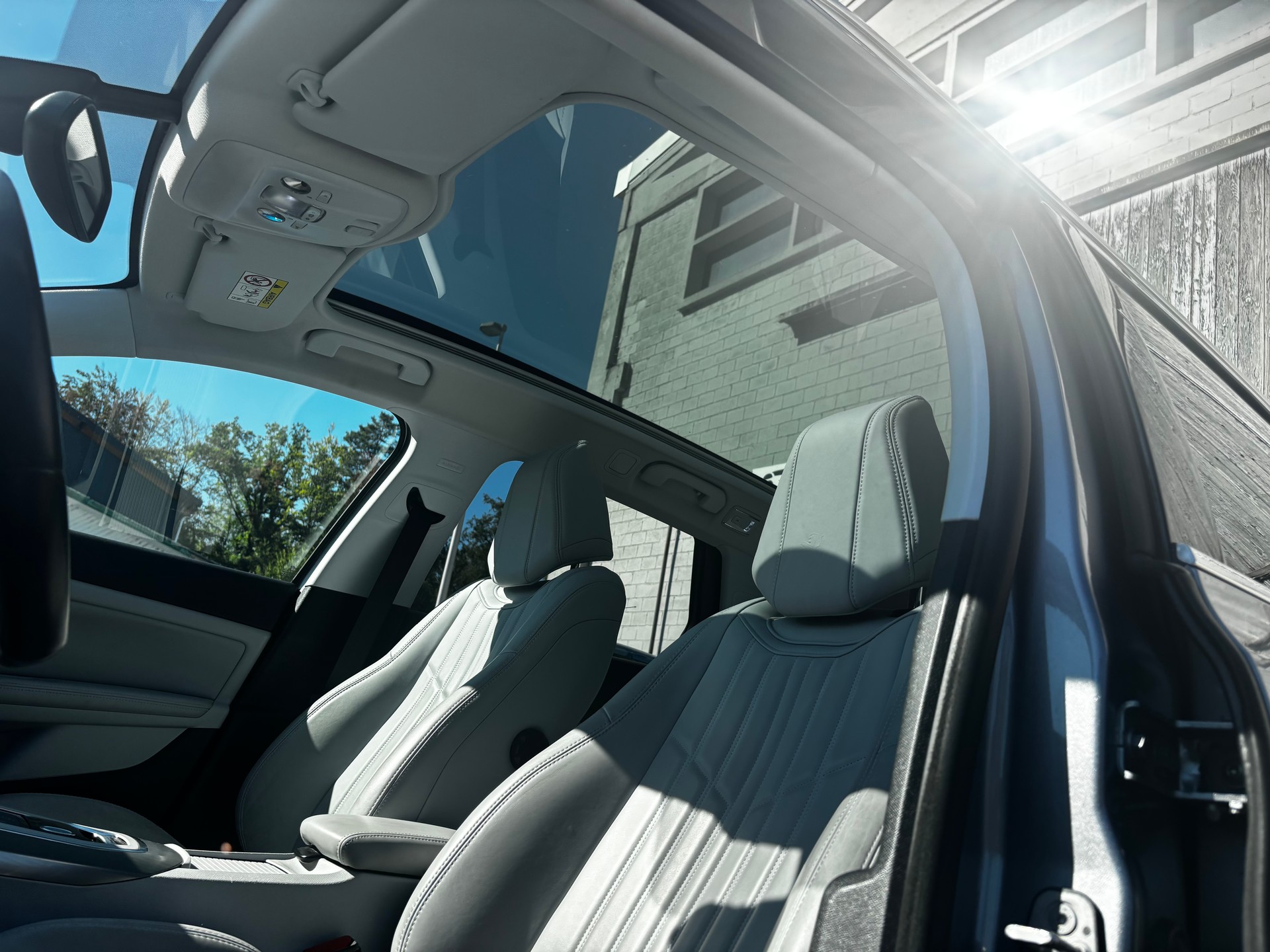 PEUGEOT 308 SW 2.0 BlueHDI Féline Automatic-image-14