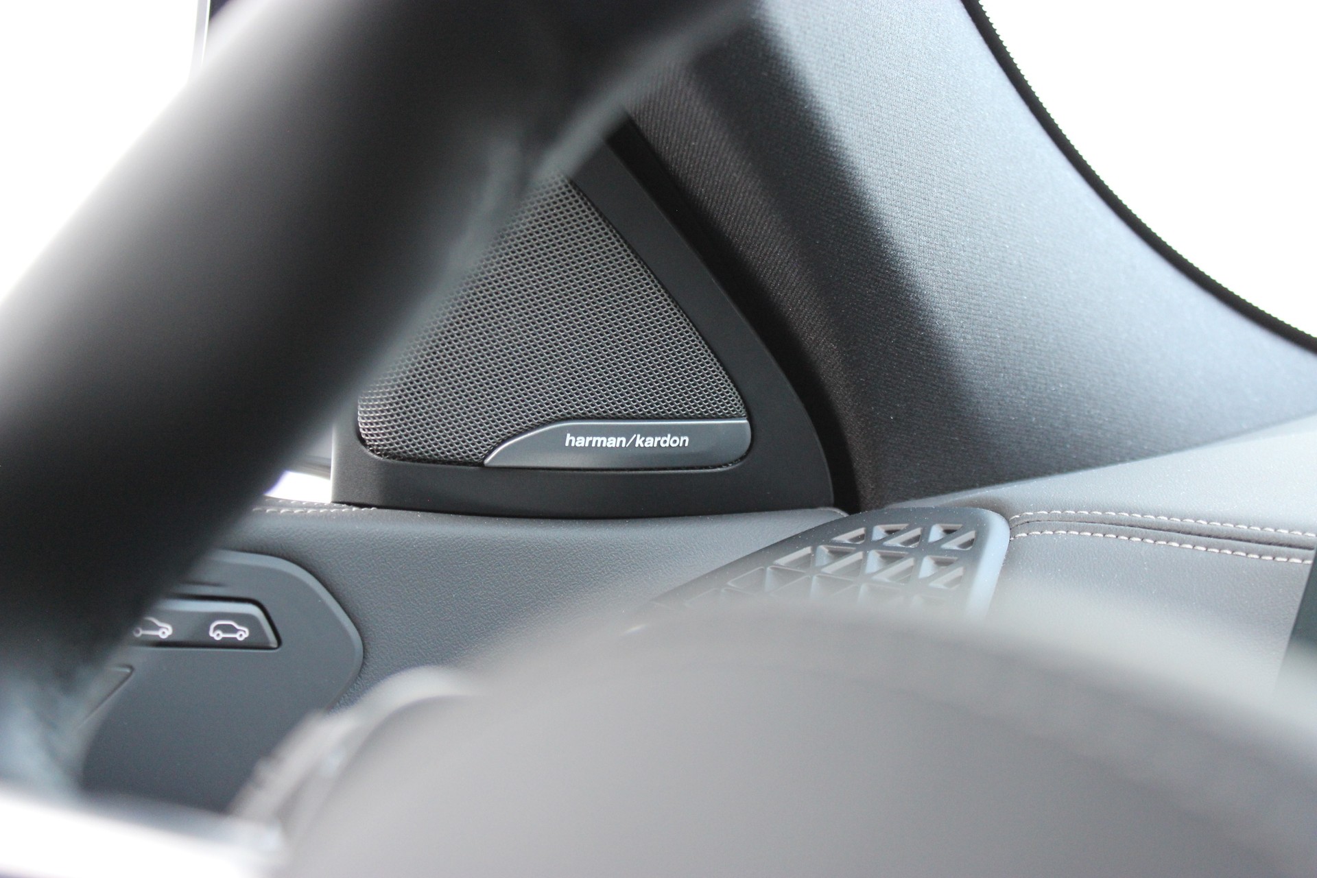BMW X6 xDrive 48V 30d M Sport Pro *TANSANITBLAU METALLIC*-image-12