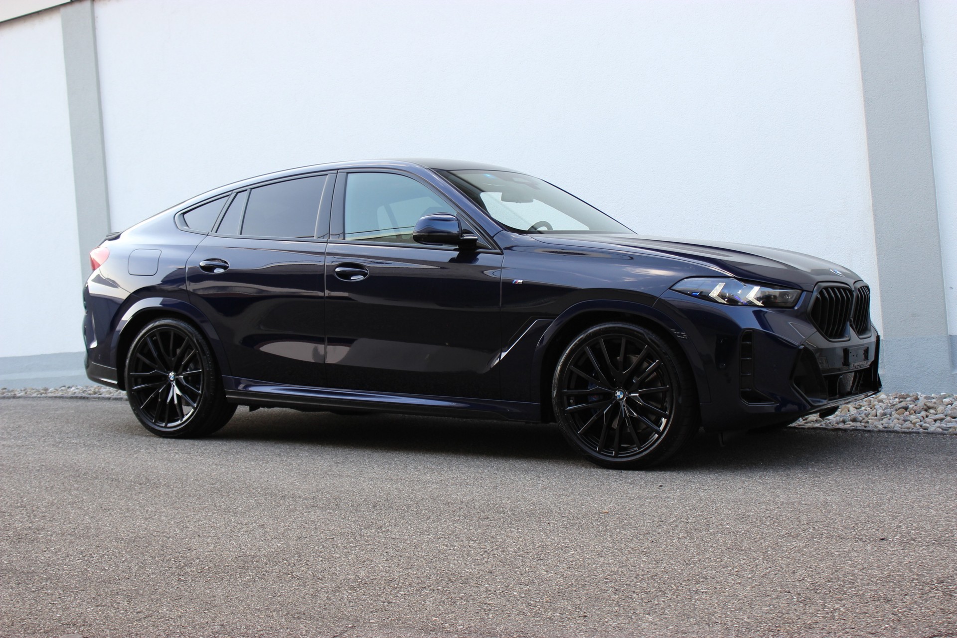 BMW X6 xDrive 48V 30d M Sport Pro *TANSANITBLAU METALLIC*-image-4