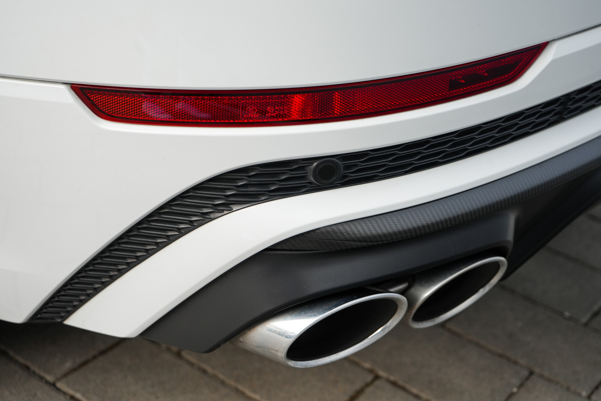 AUDI SQ8 Competition TFSI quattro tiptronic-image-8