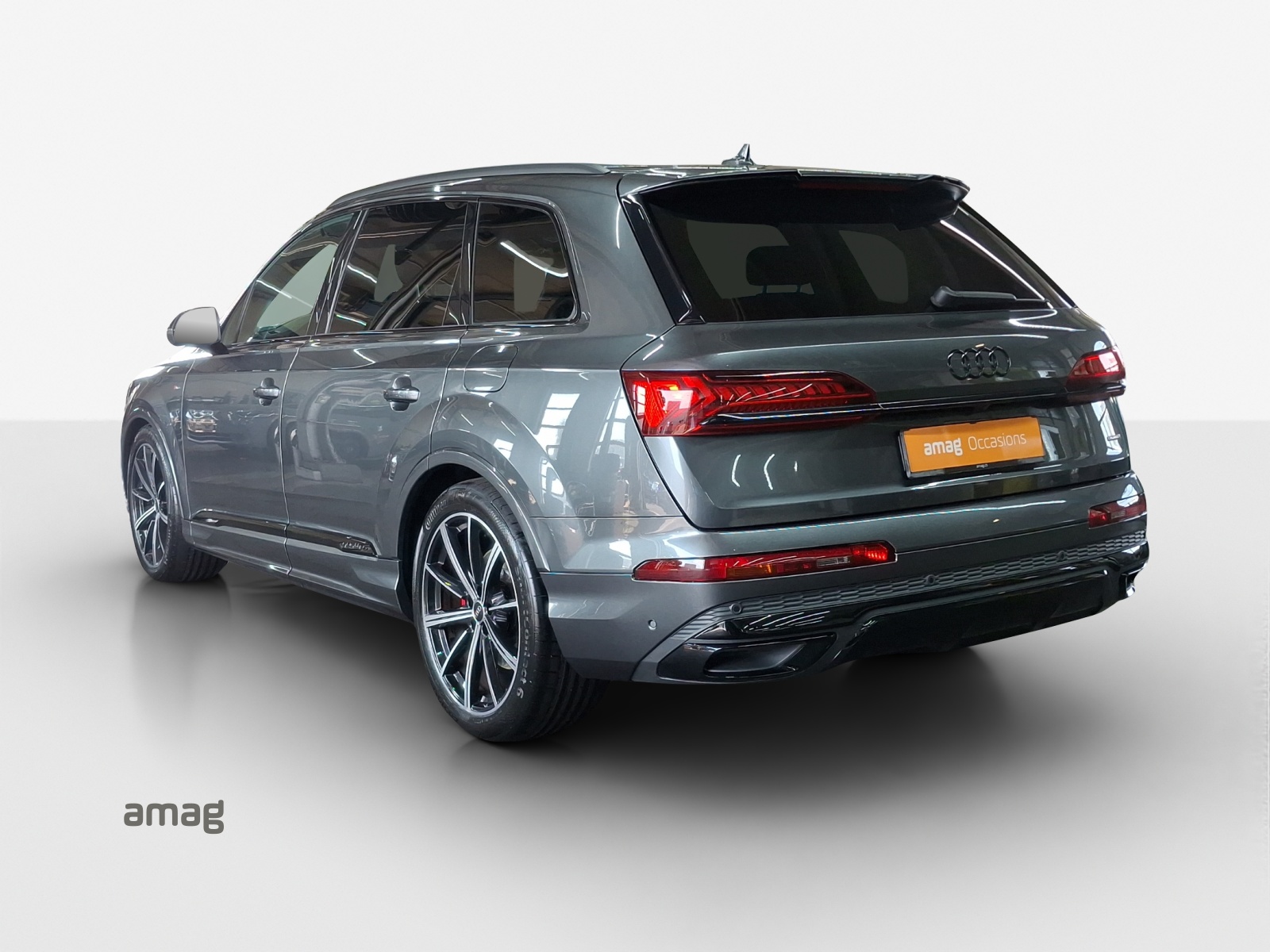 AUDI Q7 60 TFSI e quattro PHEV S line tiptronic-image-2