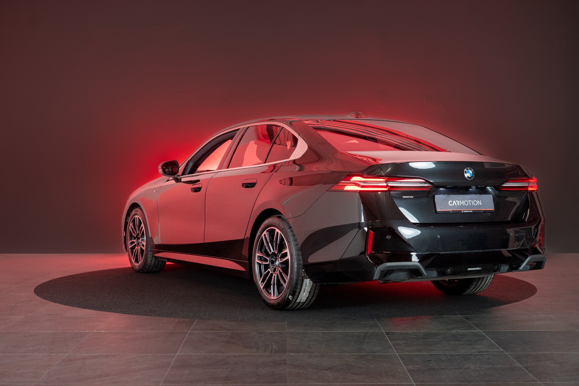BMW 520i M Sport / Iconic Glow / Rückfahrkamera / el.Sitze-image-7