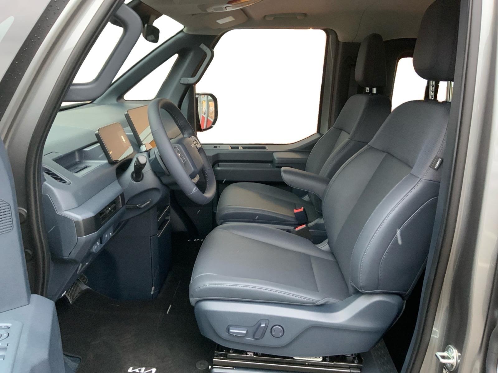 KIA PV5 Passenger 71.2 kWh Elite-image-4