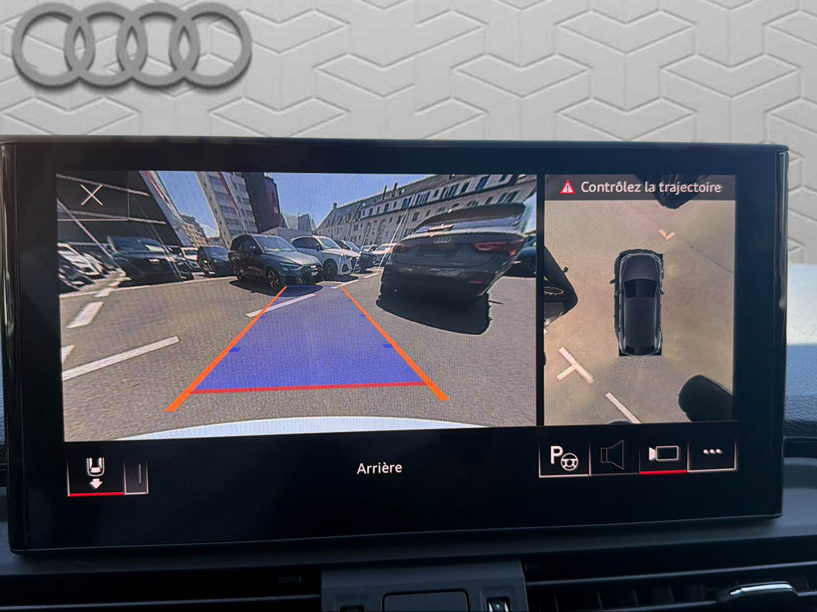 AUDI Q5 55 TFSI e PHEV S line quattro S-tronic-image-18