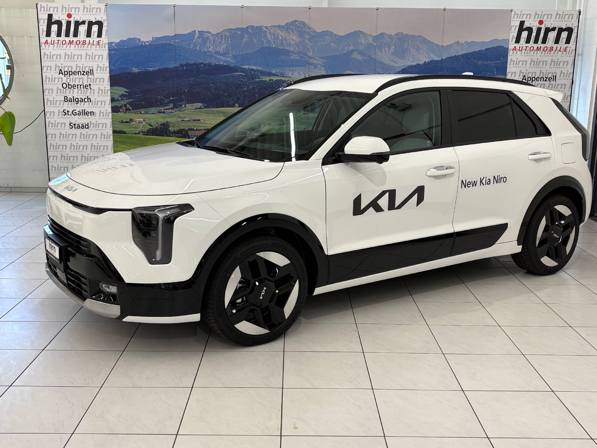 KIA Niro 1.6 GDi Hybrid Style-image-0