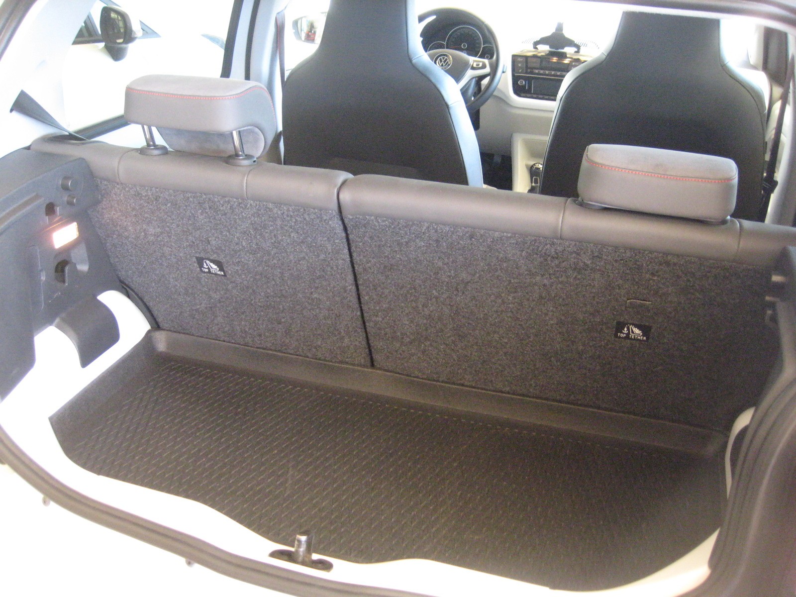 VW Up 1.0 MPI beats-image-8